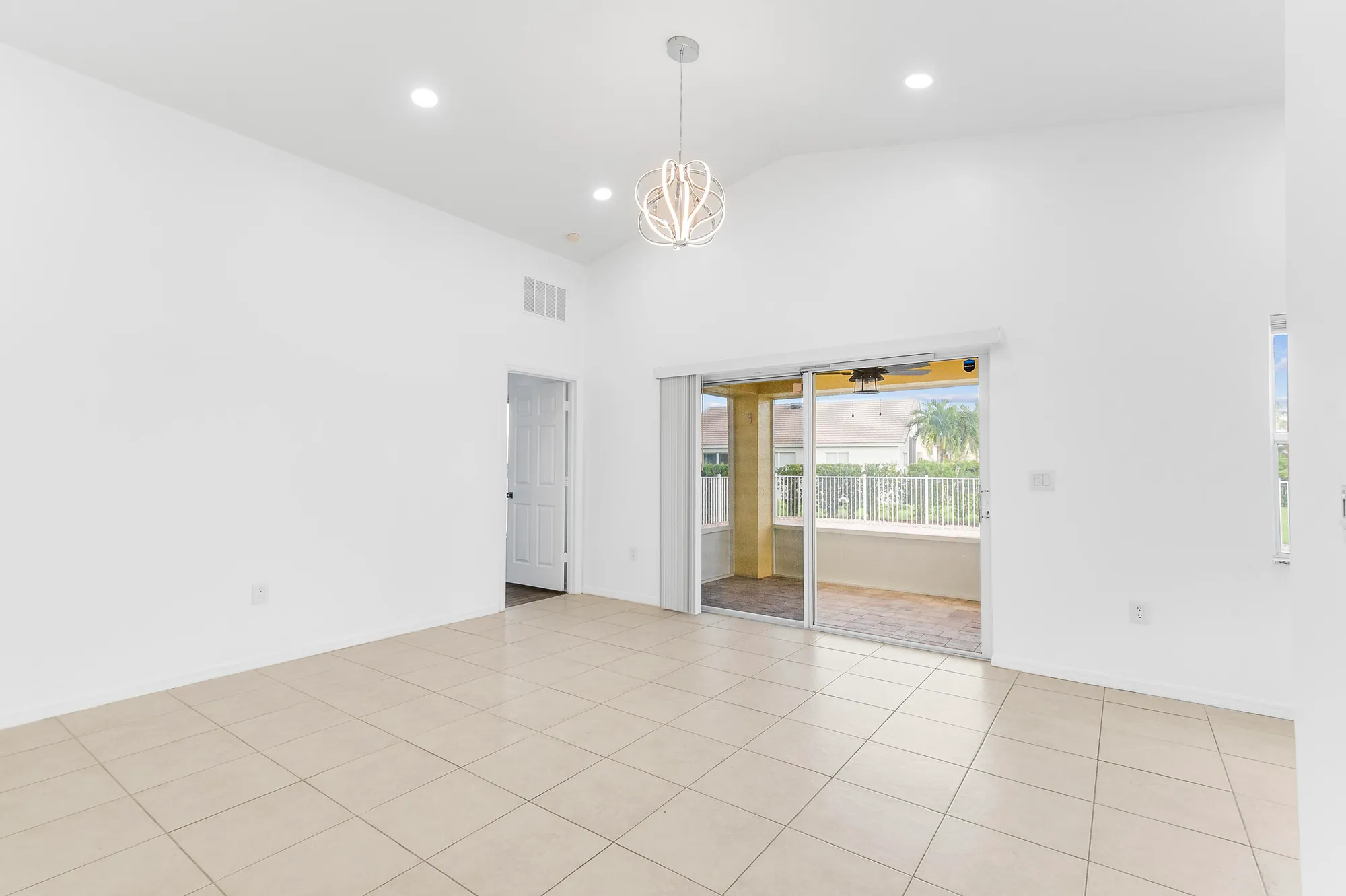 Property Slideshow image 15 of 48 | 436 sw talquin ln, Port Saint Lucie, FL, 34986