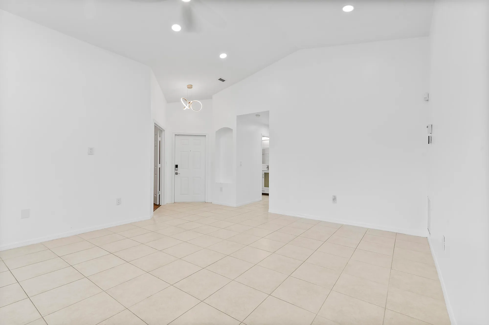 Property Slideshow image 8 of 48 | 436 sw talquin ln, Port Saint Lucie, FL, 34986