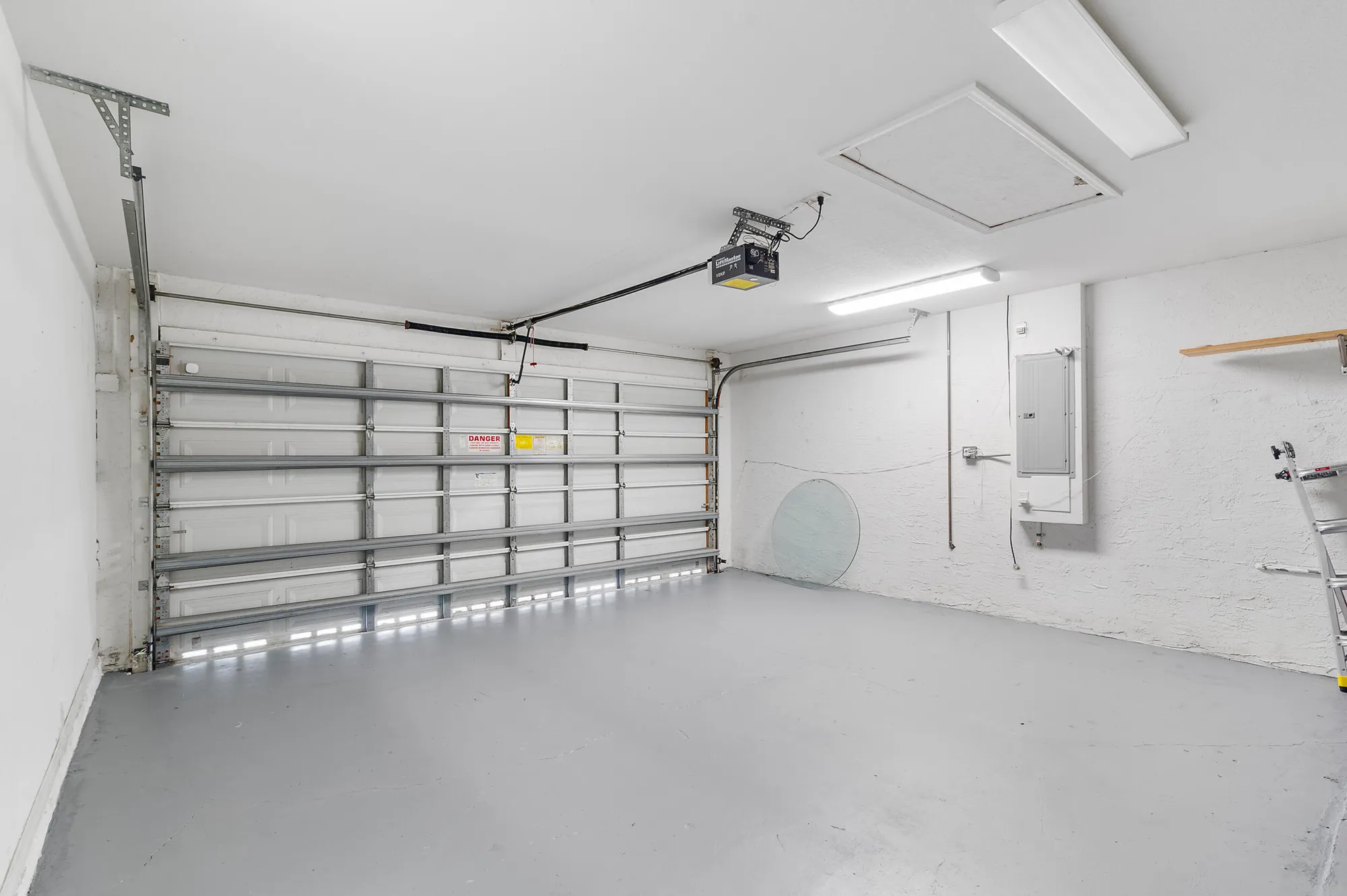 Property Slideshow image 31 of 48 | 436 sw talquin ln, Port Saint Lucie, FL, 34986