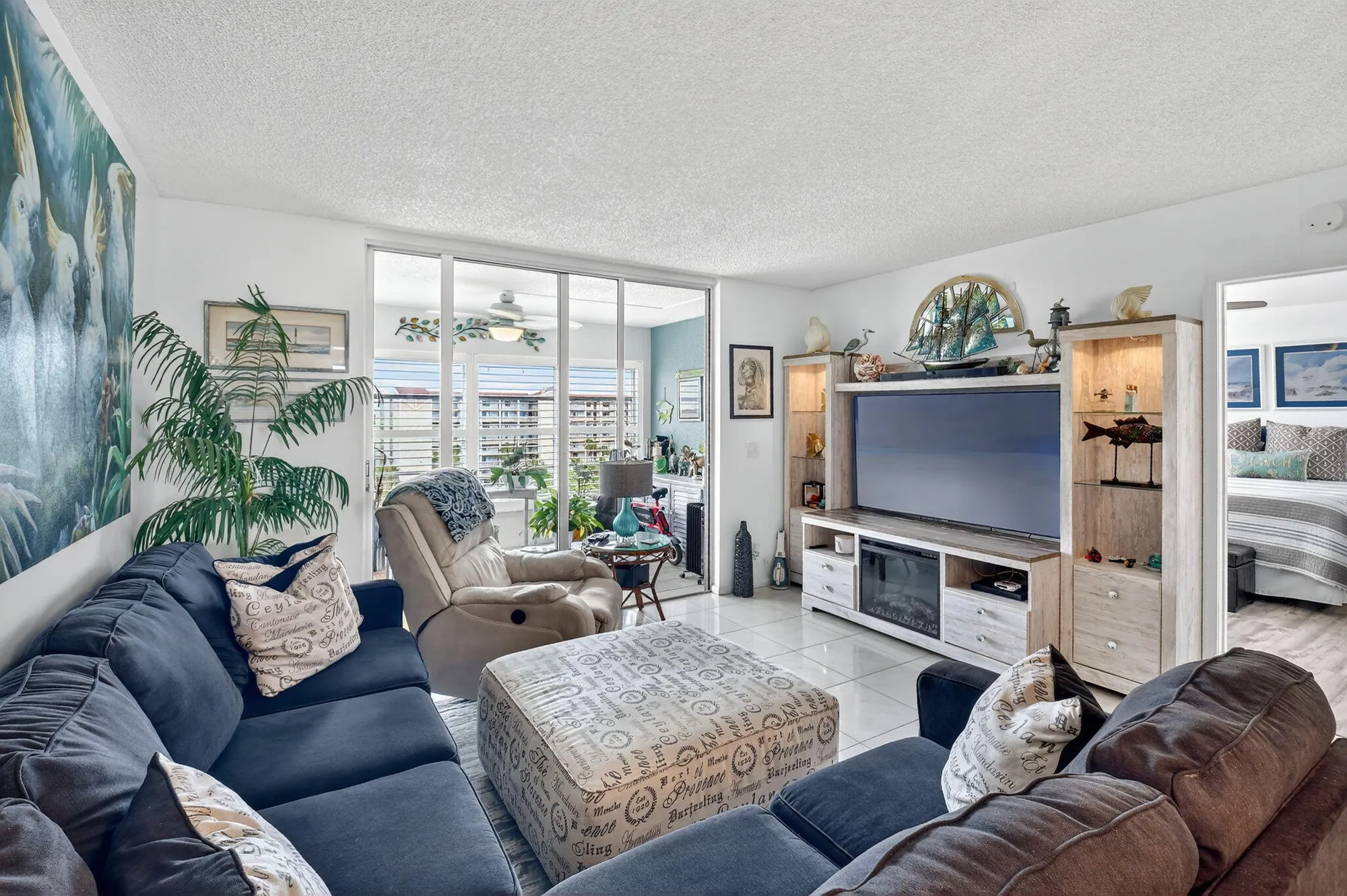 Property Slideshow image 10 of 39 | 14527 bonaire blvd apt 702, Delray Beach, FL, 33446