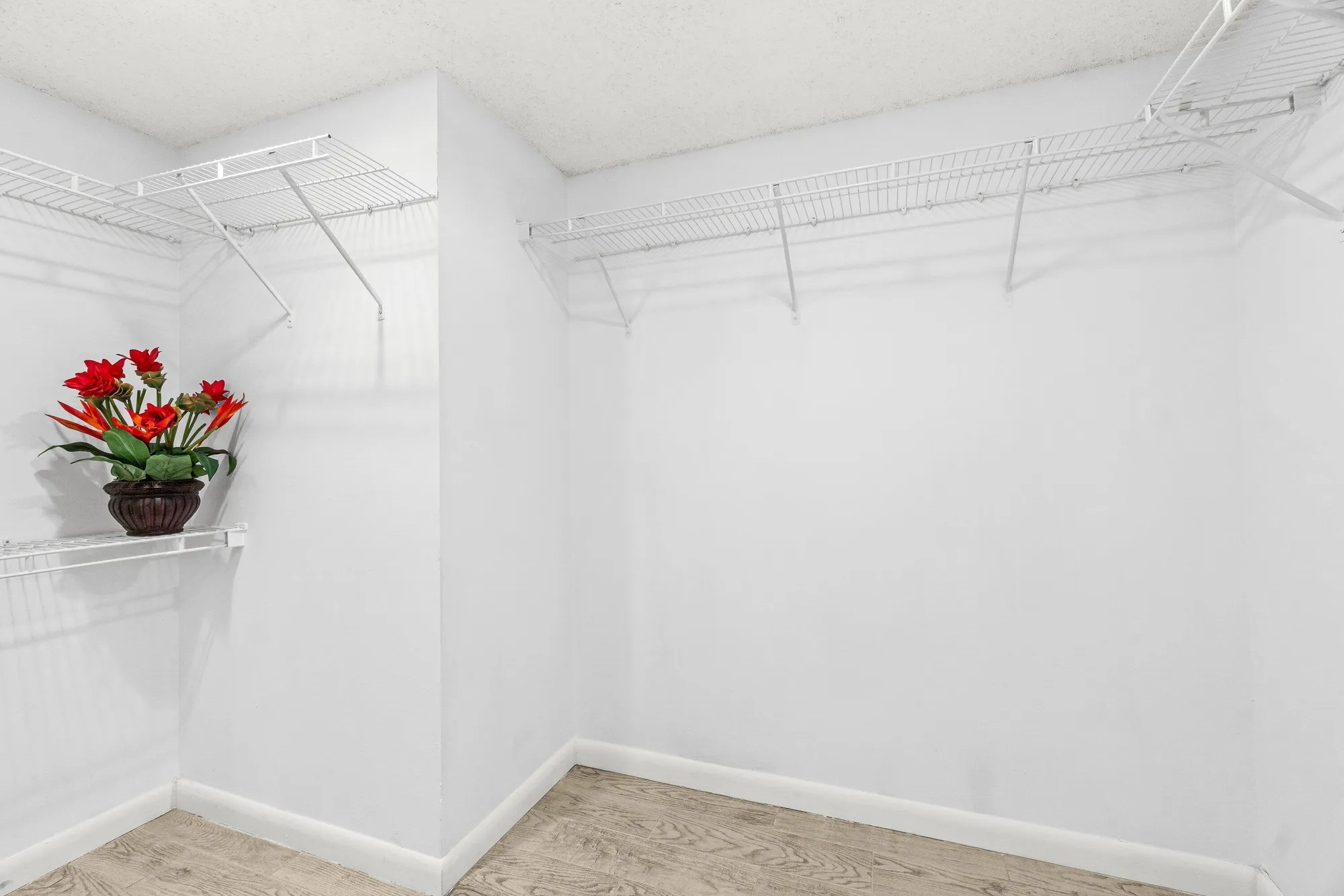 Property Slideshow image 14 of 63 | 5020 golfview ct apt 1413, Delray Beach, FL, 33484