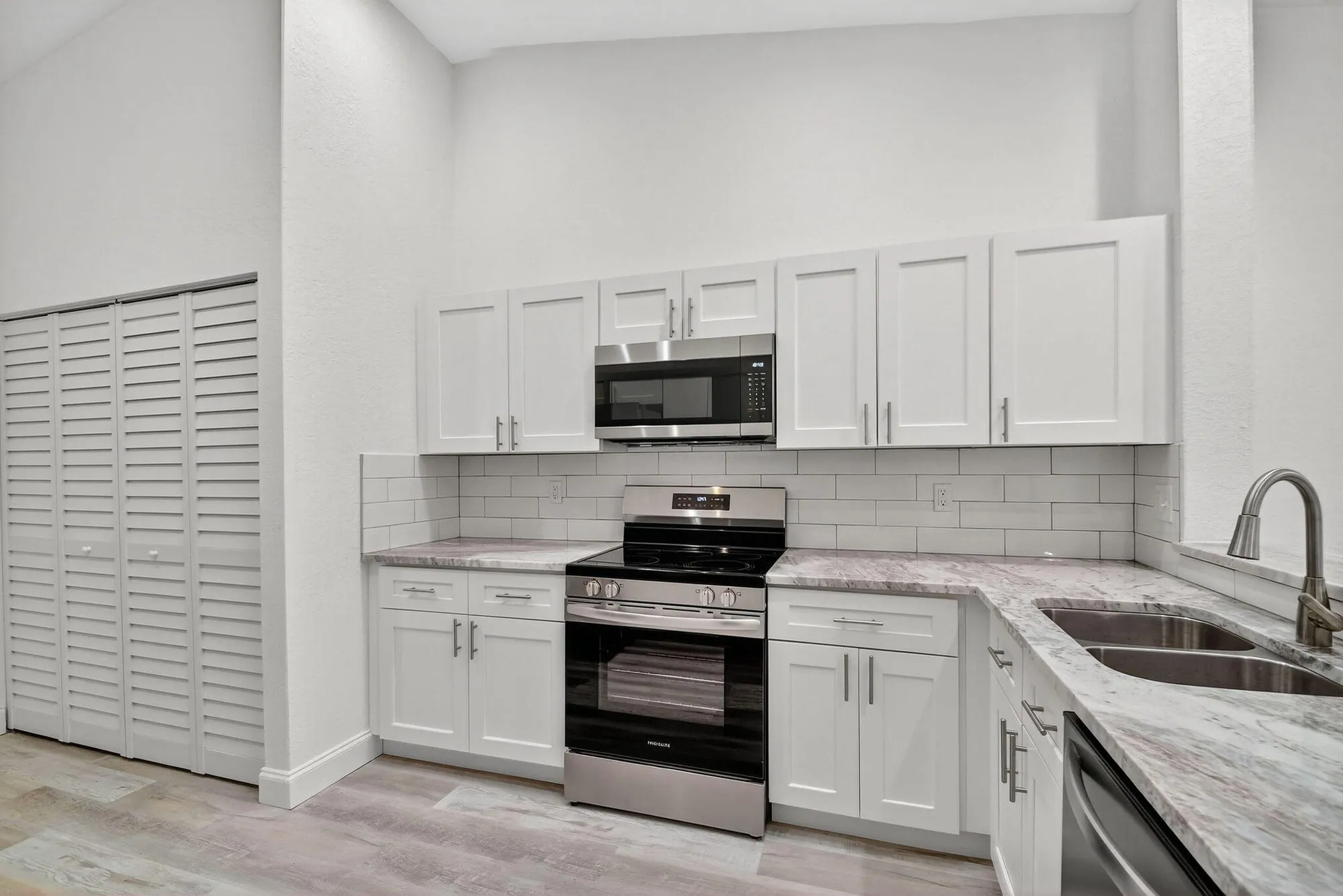 Property Slideshow image 12 of 54 | 3730 green cypress way, Lake Worth, FL, 33467