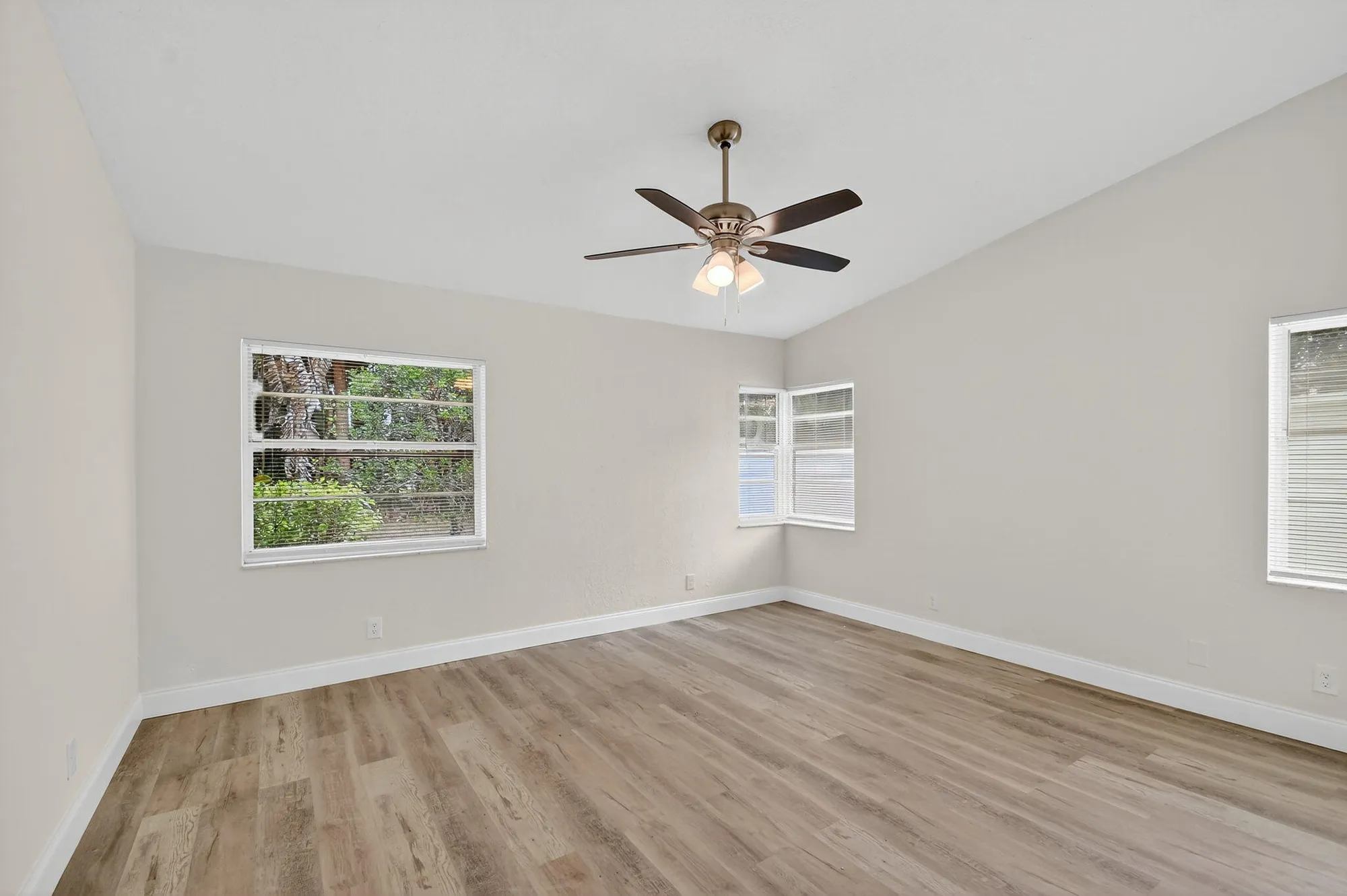 Property Slideshow image 19 of 54 | 3730 green cypress way, Lake Worth, FL, 33467