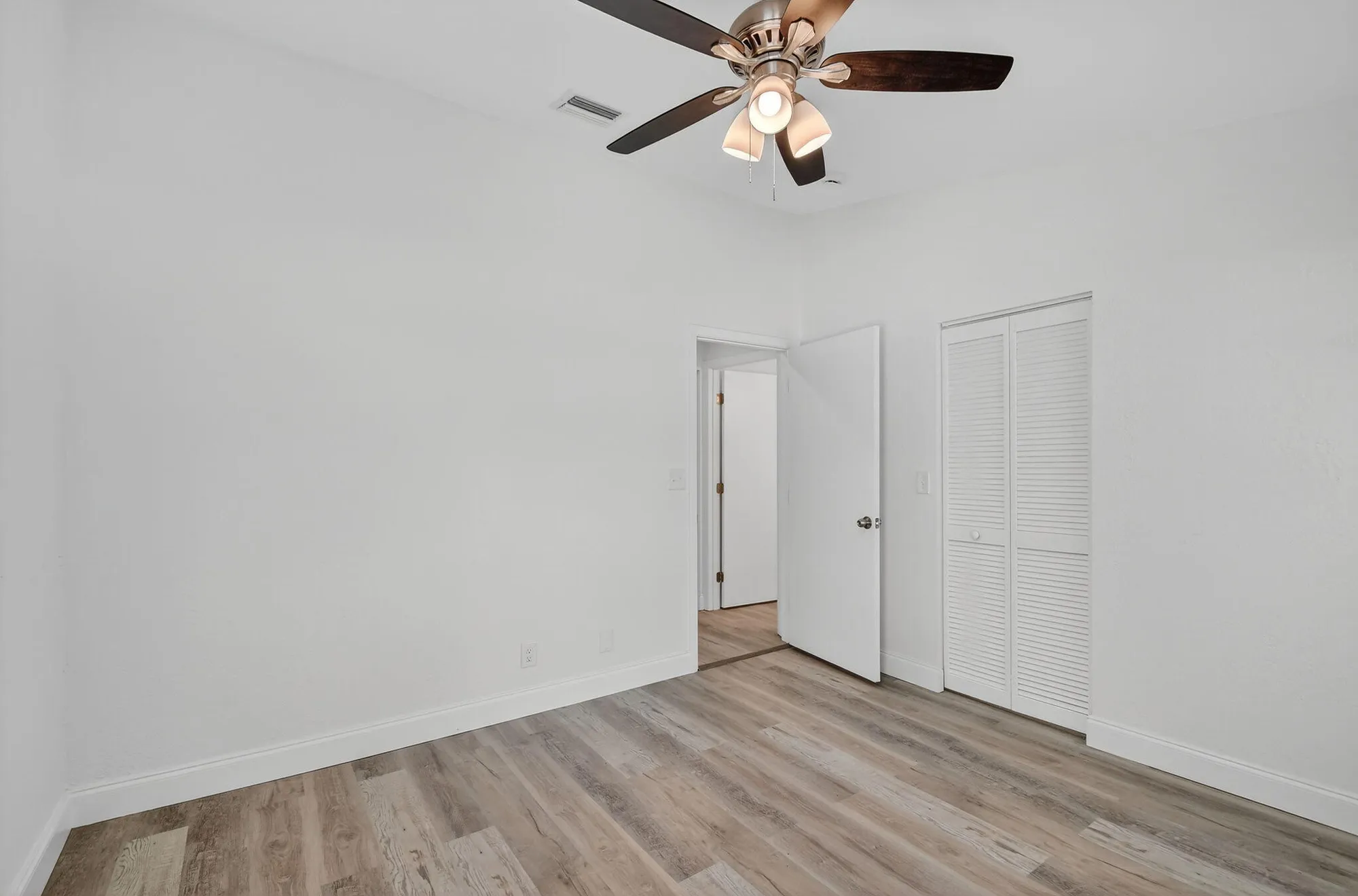 Property Slideshow image 28 of 54 | 3730 green cypress way, Lake Worth, FL, 33467