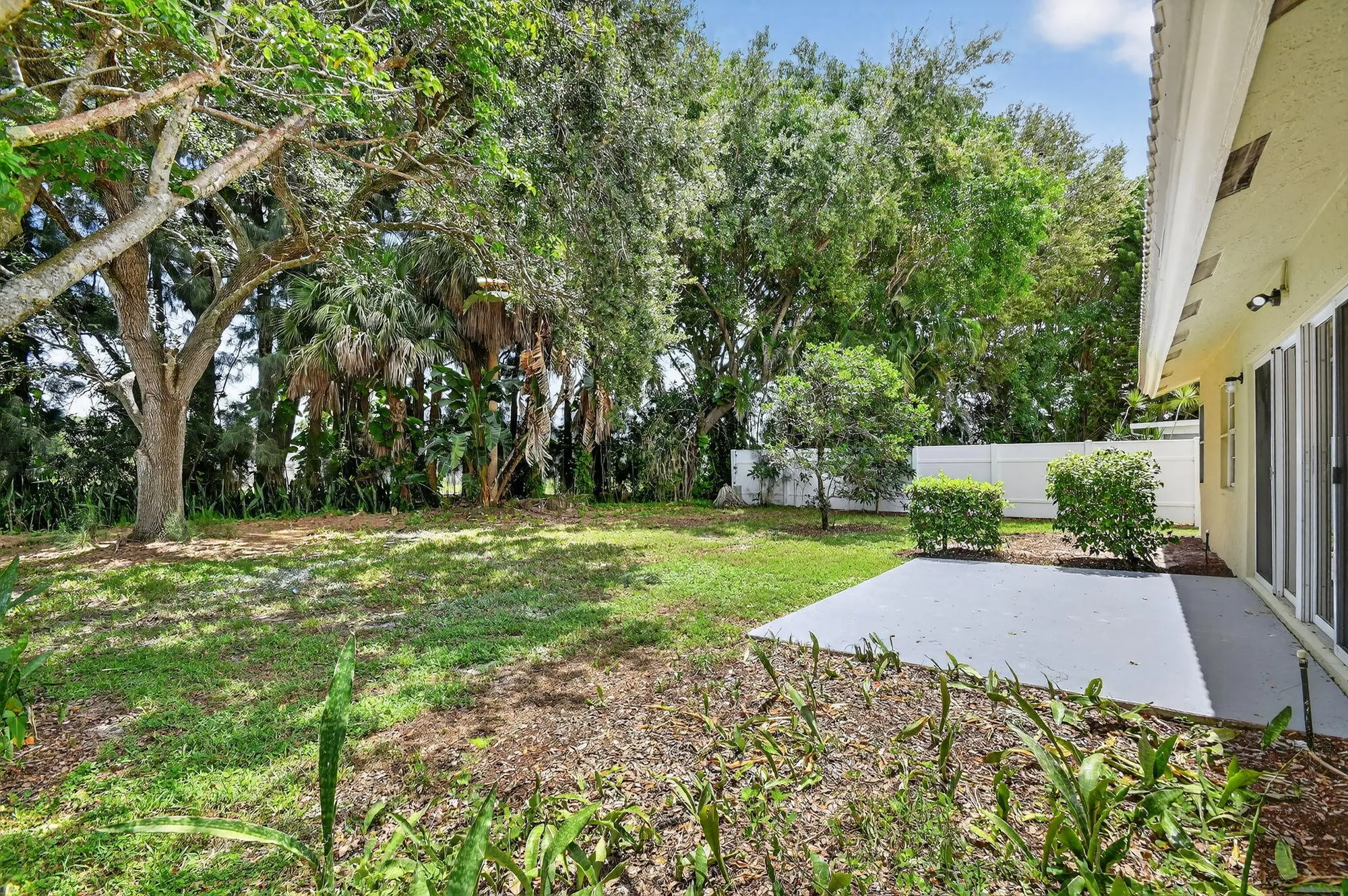 Property Slideshow image 32 of 54 | 3730 green cypress way, Lake Worth, FL, 33467