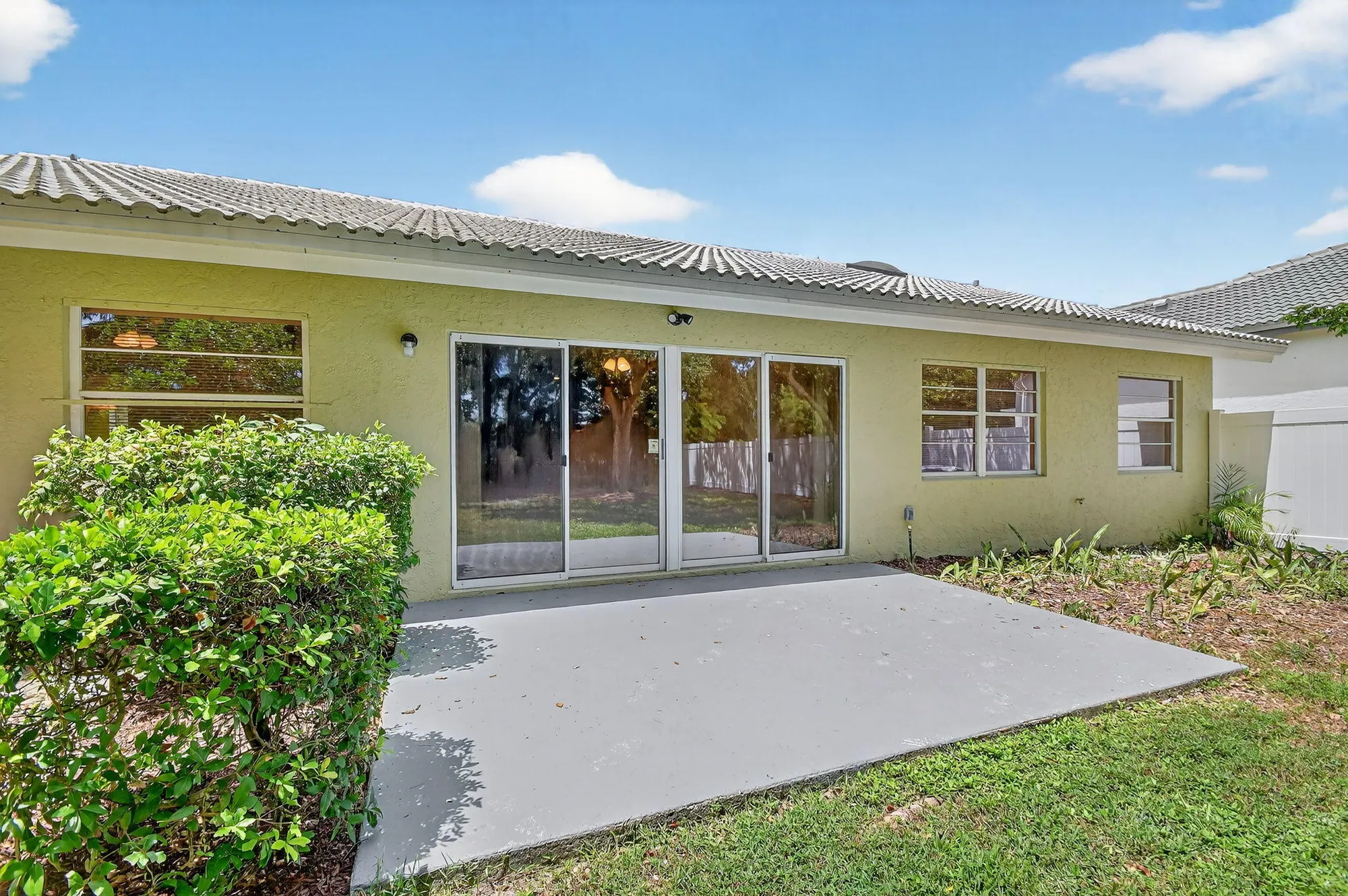 Property Slideshow image 34 of 54 | 3730 green cypress way, Lake Worth, FL, 33467