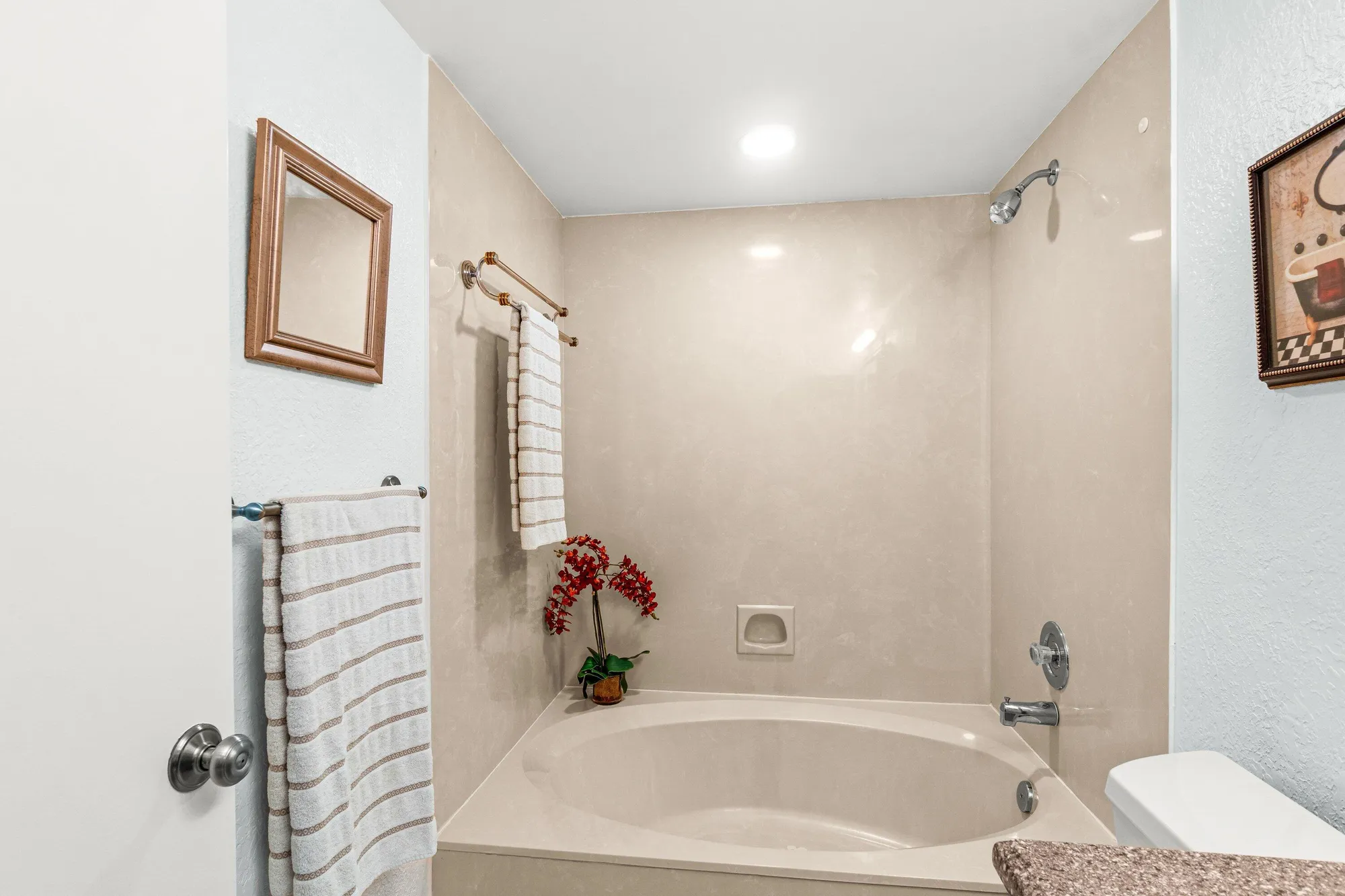 Property Slideshow image 17 of 63 | 5020 golfview ct apt 1413, Delray Beach, FL, 33484