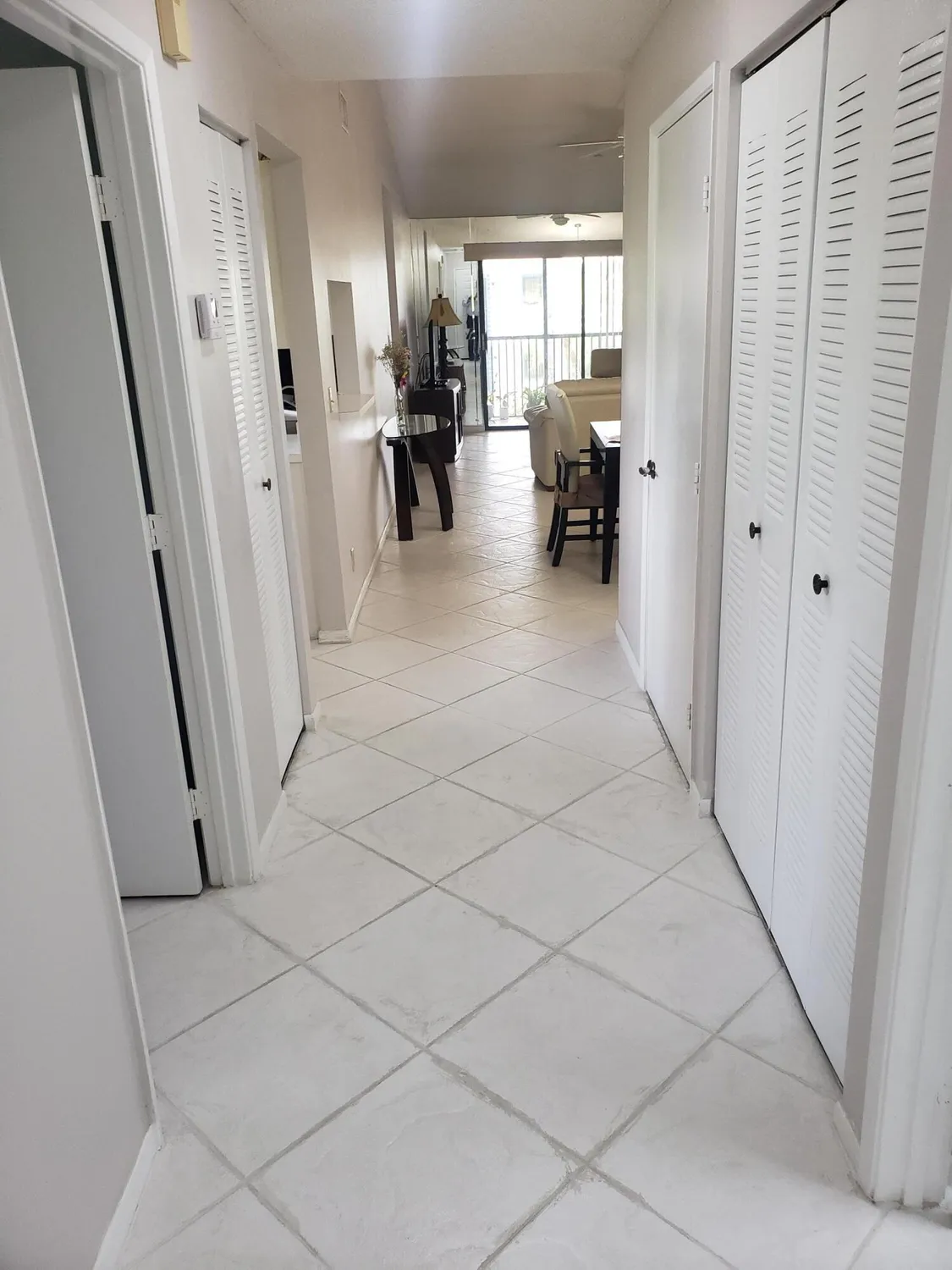 Property Slideshow image 3 of 21 | 15364 lakes of delray blvd apt 59, Delray Beach, FL, 33484