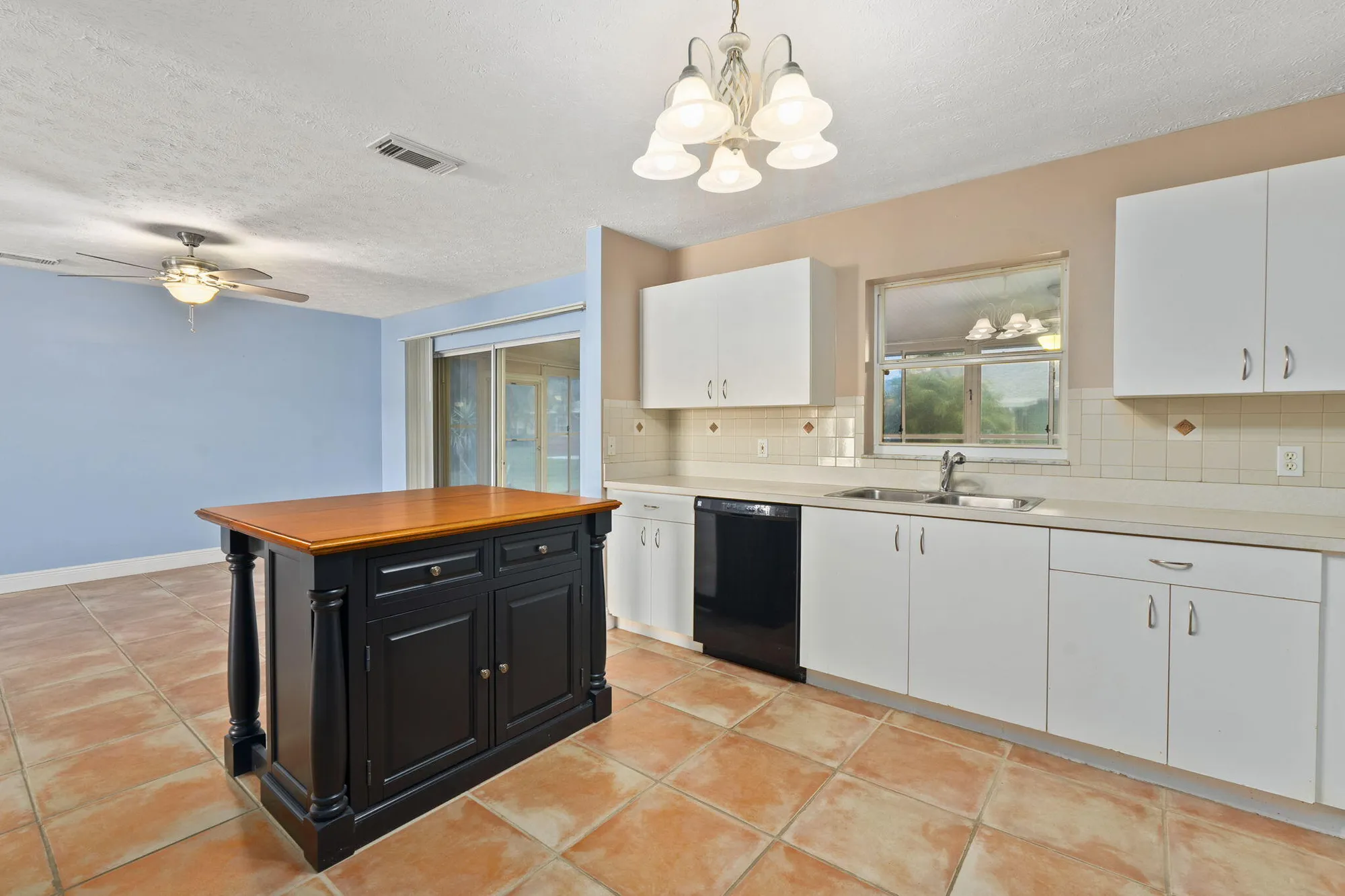 Property Slideshow image 6 of 26 | 5707 thatch pl, Fort Pierce, FL, 34982