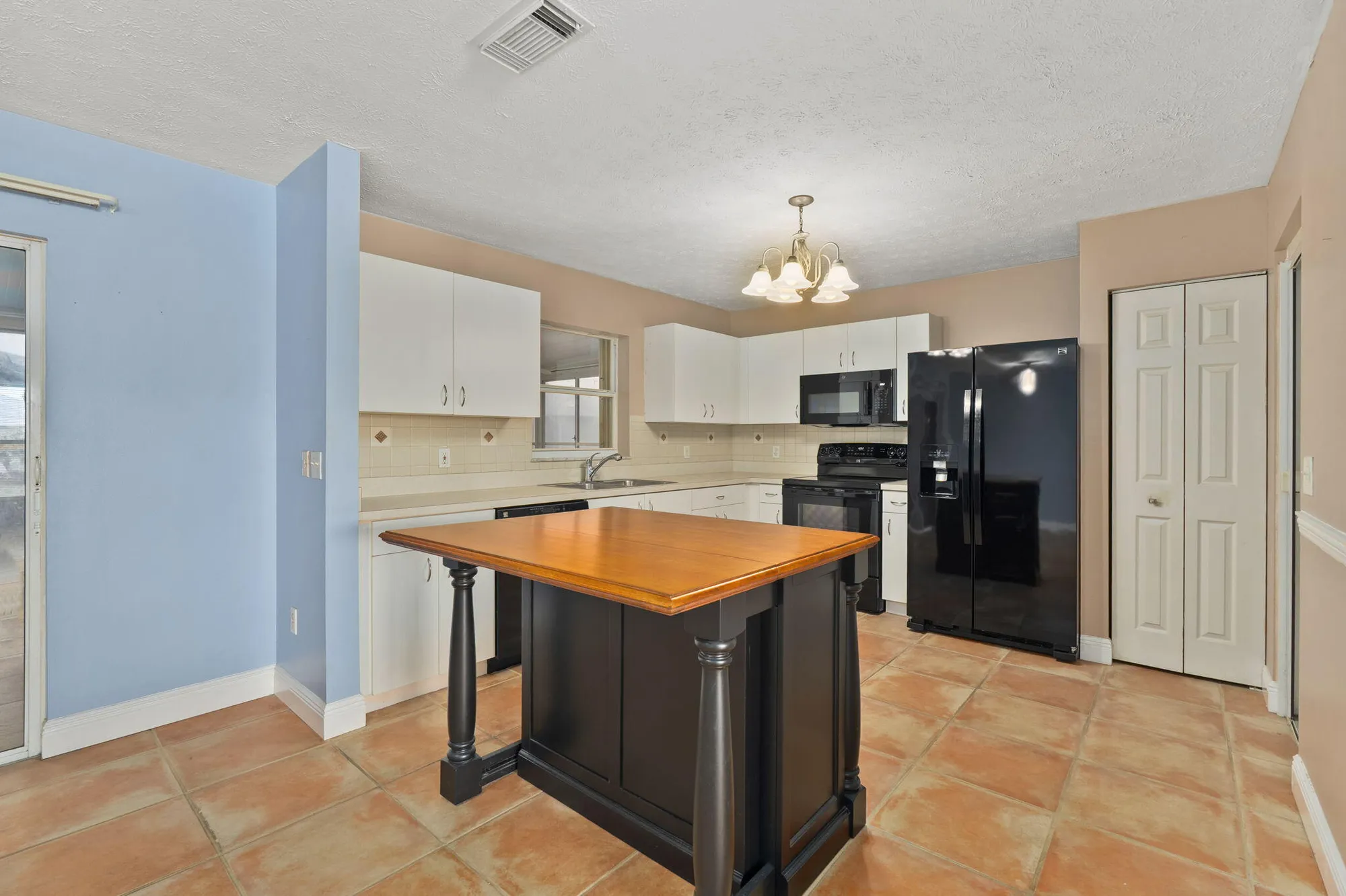 Property Slideshow image 5 of 26 | 5707 thatch pl, Fort Pierce, FL, 34982