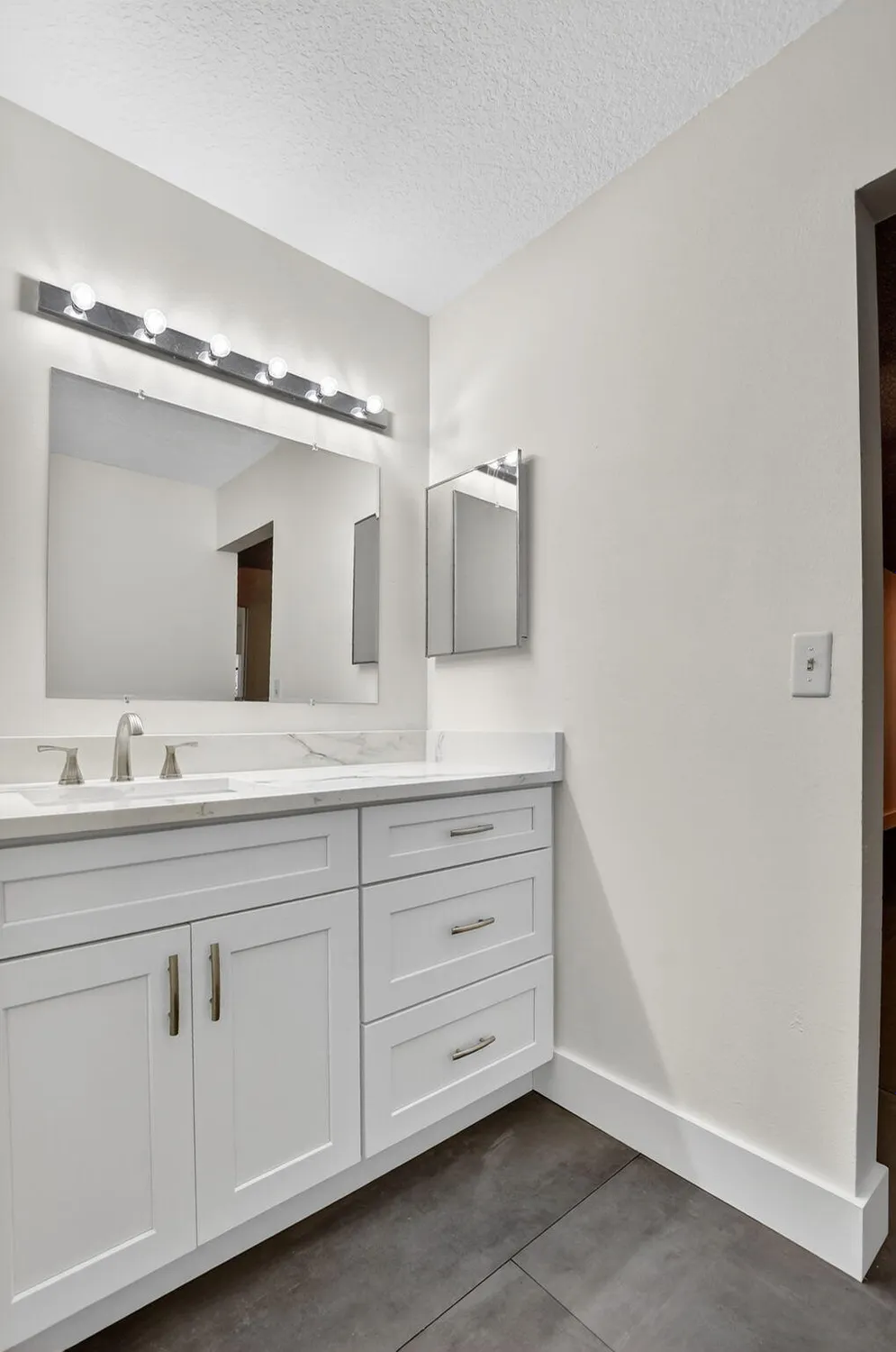 Property Slideshow image 27 of 81 | 753 nw 26th ave, Delray Beach, FL, 33445