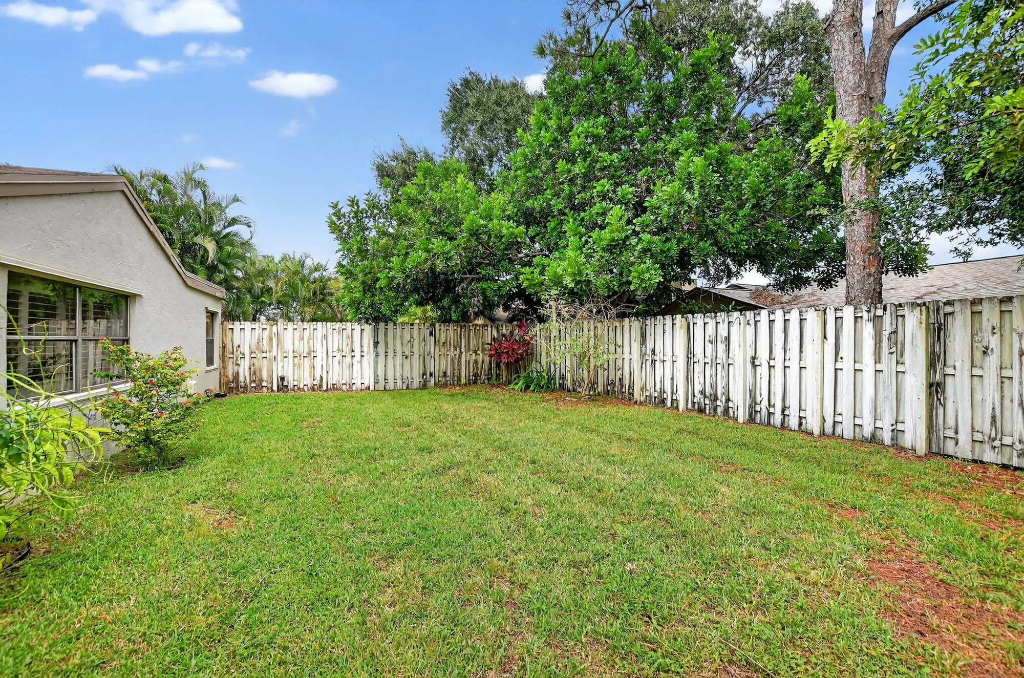Property Slideshow image 40 of 81 | 753 nw 26th ave, Delray Beach, FL, 33445