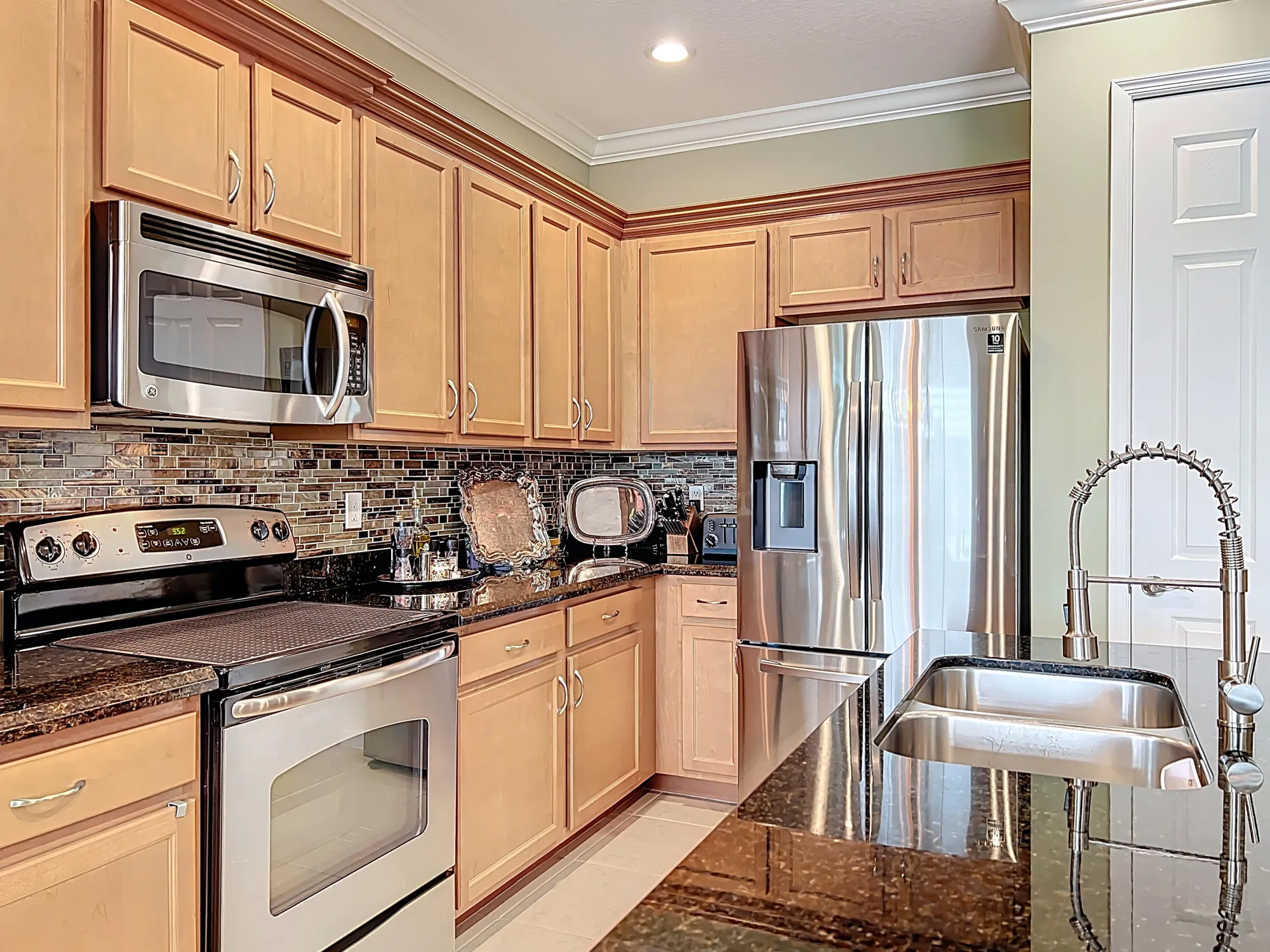 Property Slideshow image 33 of 113 | 12109 sw bennington cir, Port Saint Lucie, FL, 34987