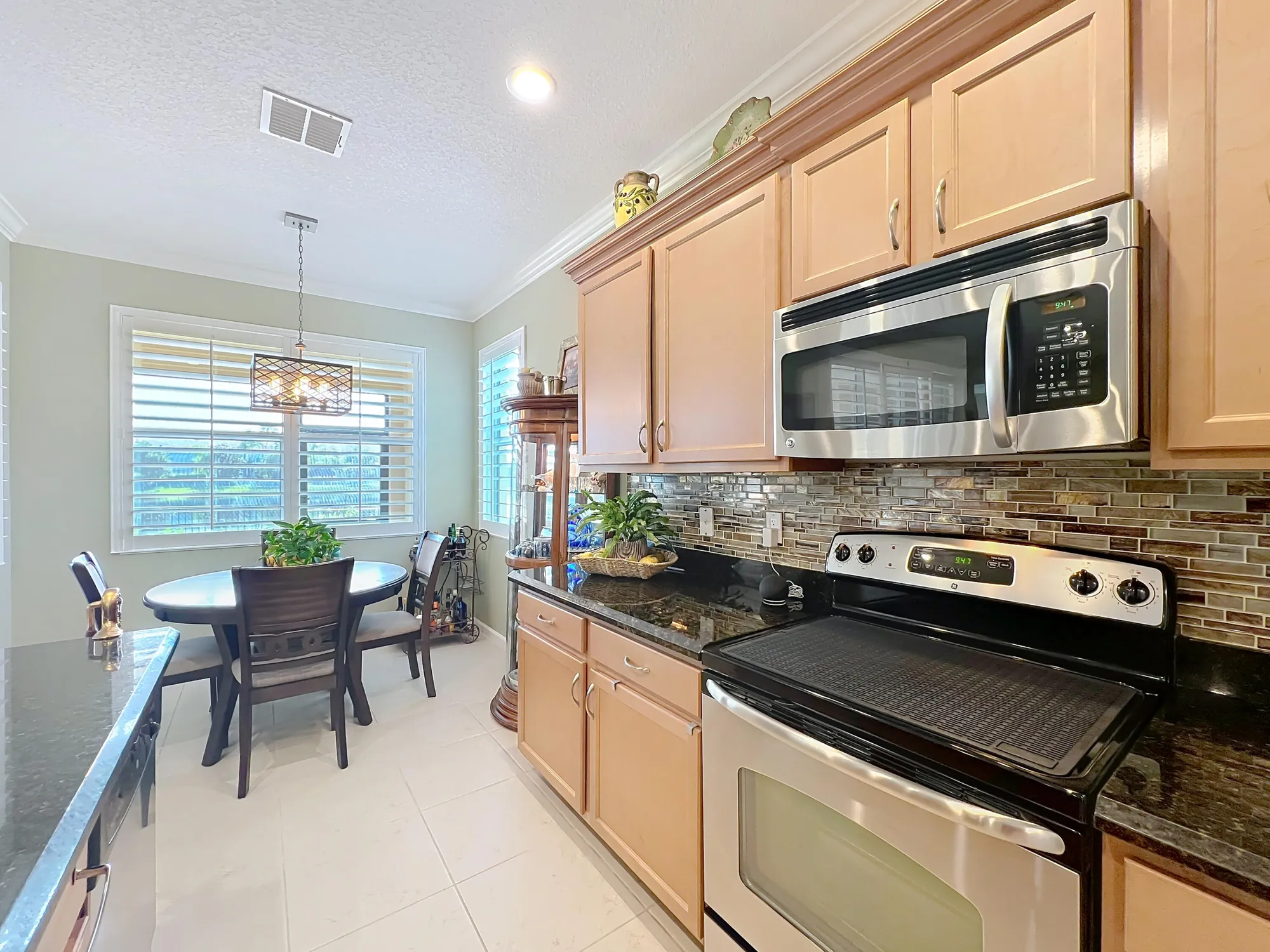 Property Slideshow image 34 of 113 | 12109 sw bennington cir, Port Saint Lucie, FL, 34987