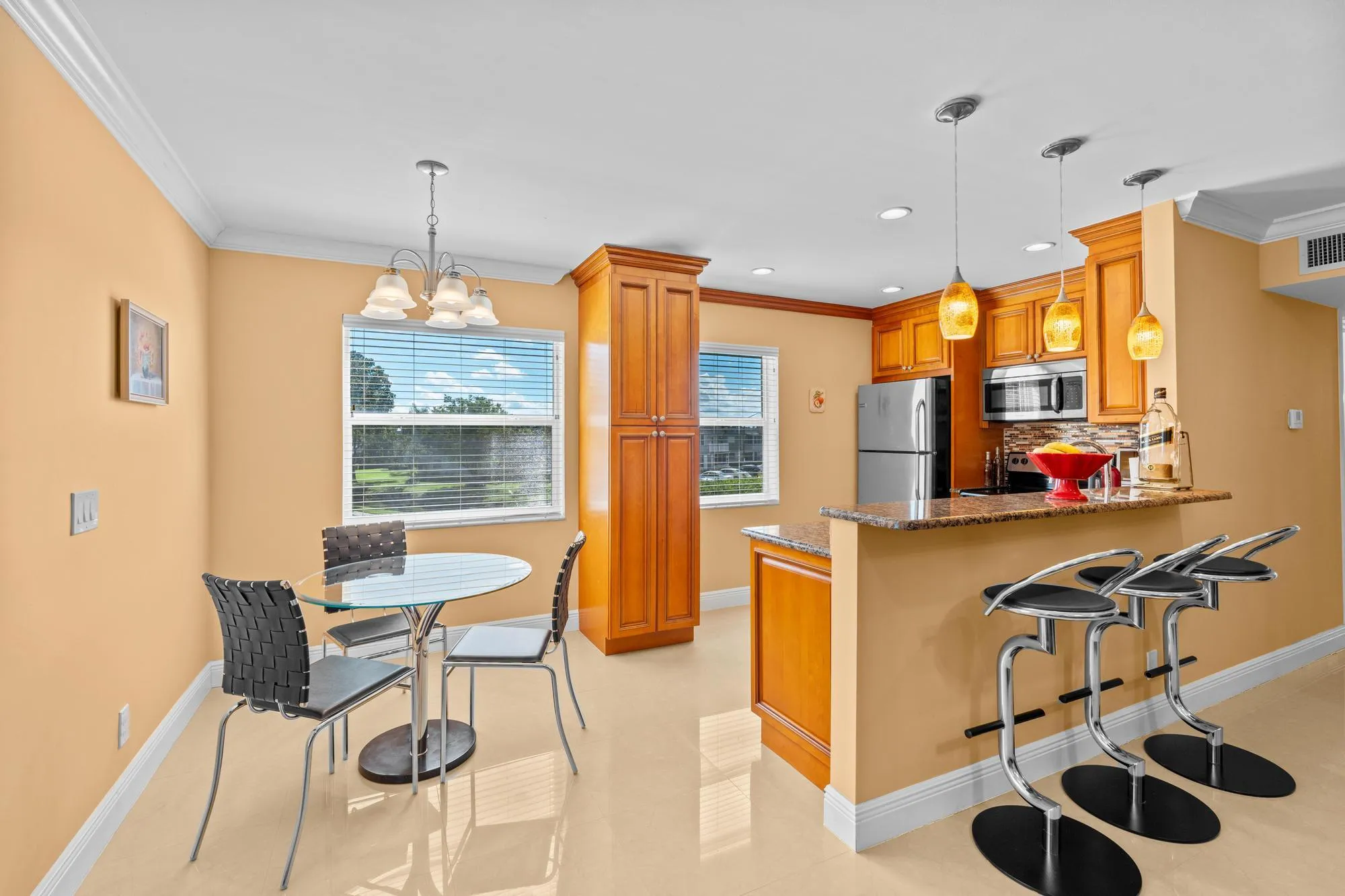 Property Slideshow image 7 of 45 | 480 flanders j, Delray Beach, FL, 33484