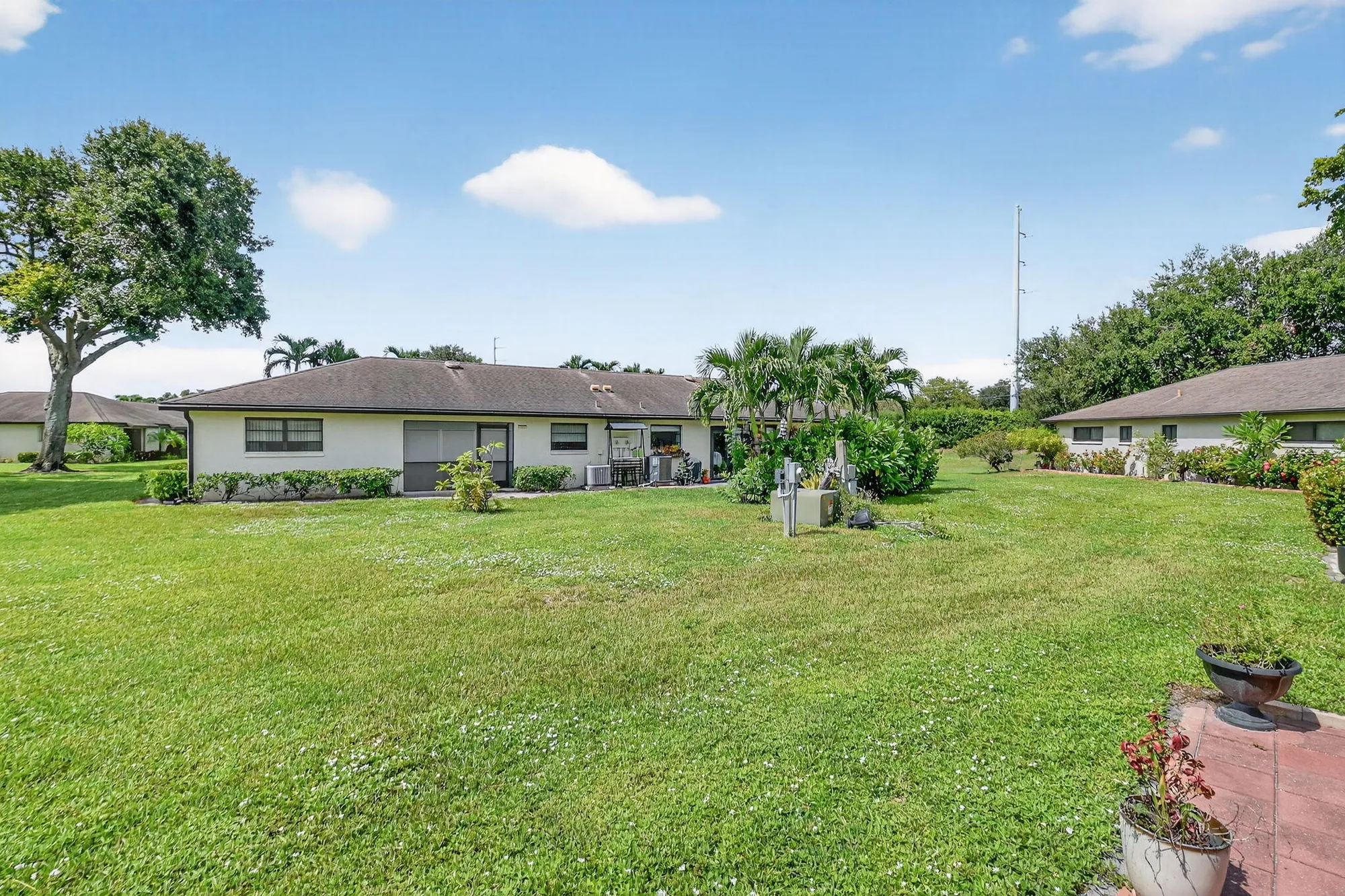 Property Slideshow image 34 of 48 | 4948 eaglewood rd a, Boynton Beach, FL, 33436