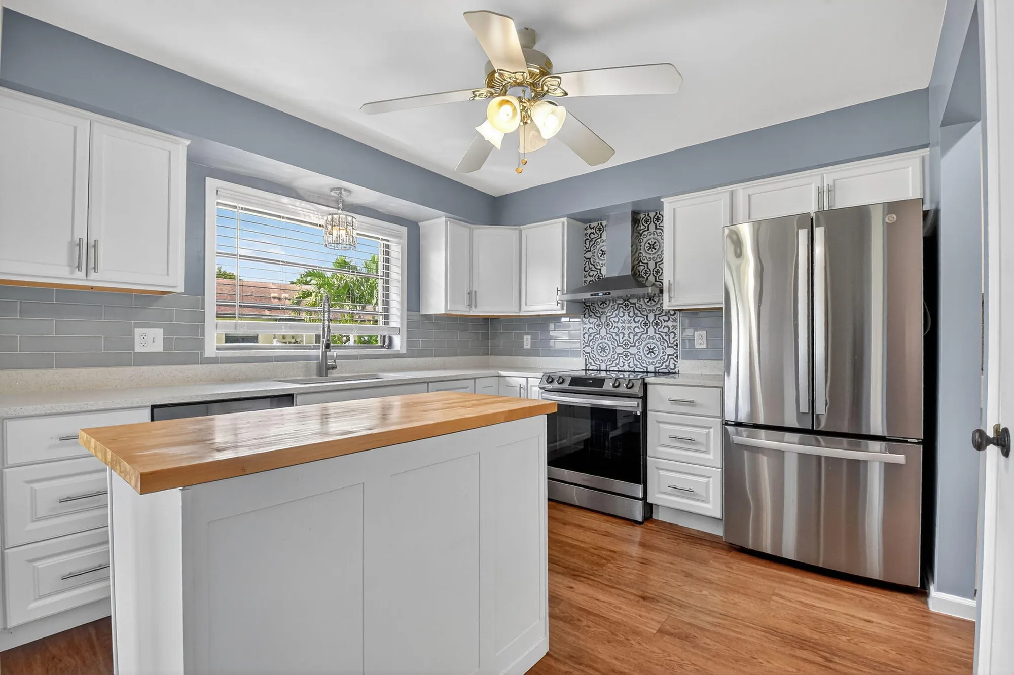 Property Slideshow image 1 of 48 | 4948 eaglewood rd a, Boynton Beach, FL, 33436
