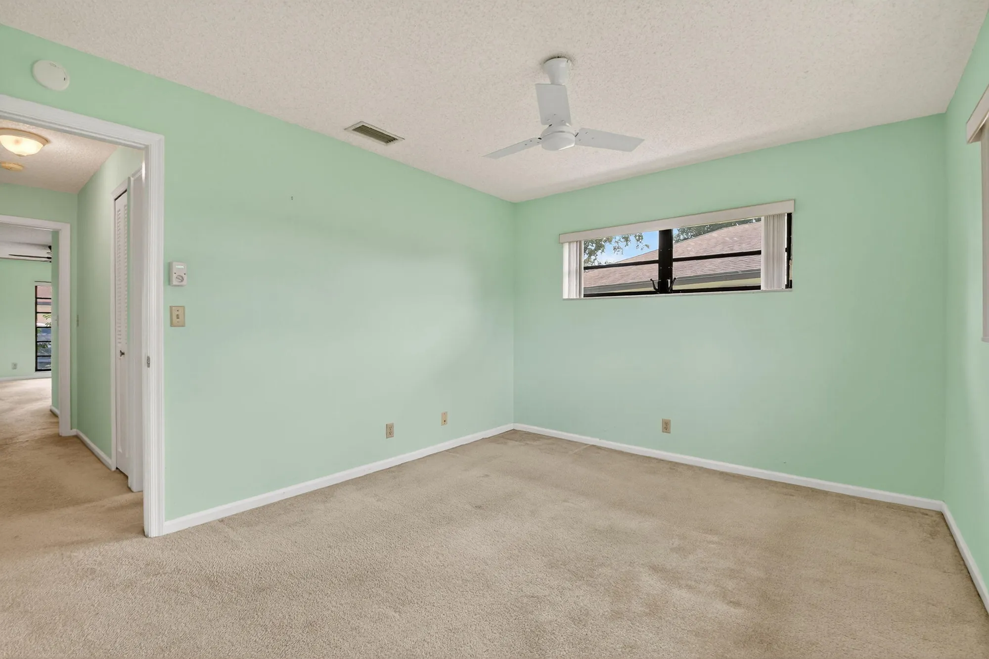 Property Slideshow image 24 of 48 | 4948 eaglewood rd a, Boynton Beach, FL, 33436
