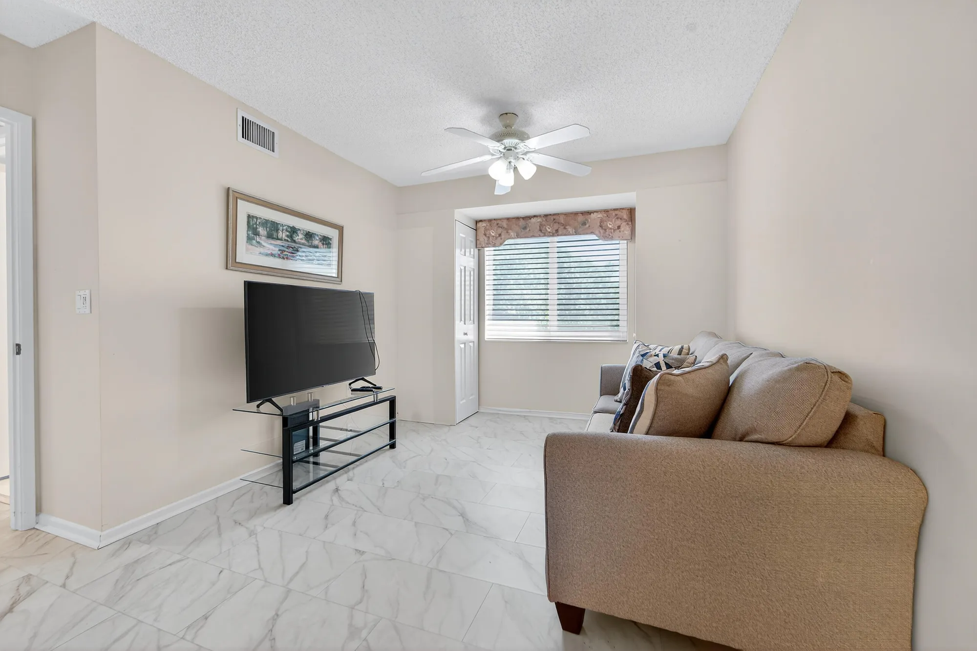 Property Slideshow image 16 of 71 | 6093 pointe regal cir 301, Delray Beach, FL, 33484