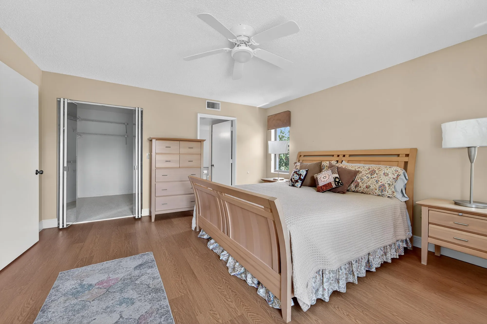 Property Slideshow image 23 of 71 | 6093 pointe regal cir 301, Delray Beach, FL, 33484