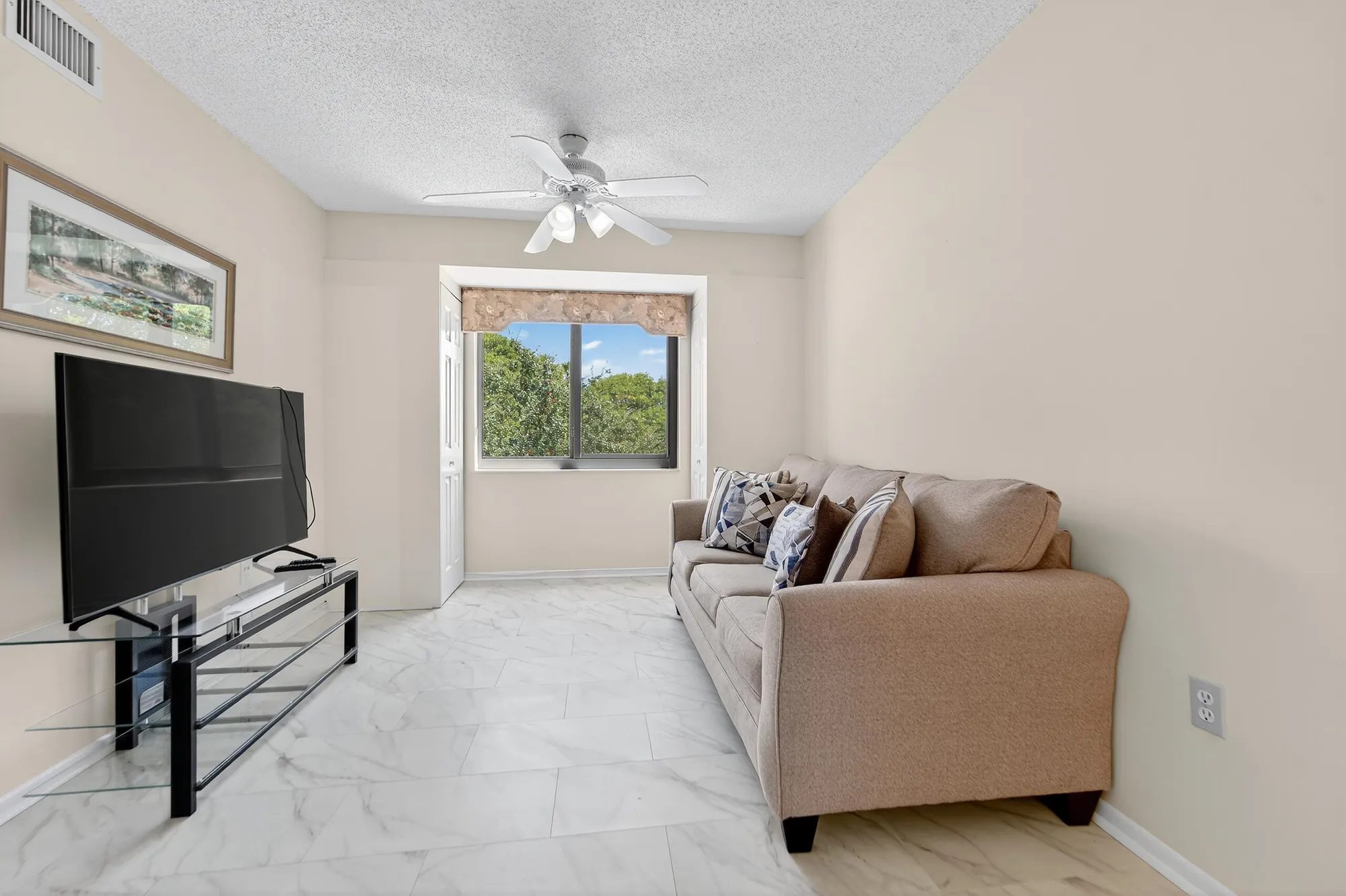 Property Slideshow image 15 of 71 | 6093 pointe regal cir 301, Delray Beach, FL, 33484