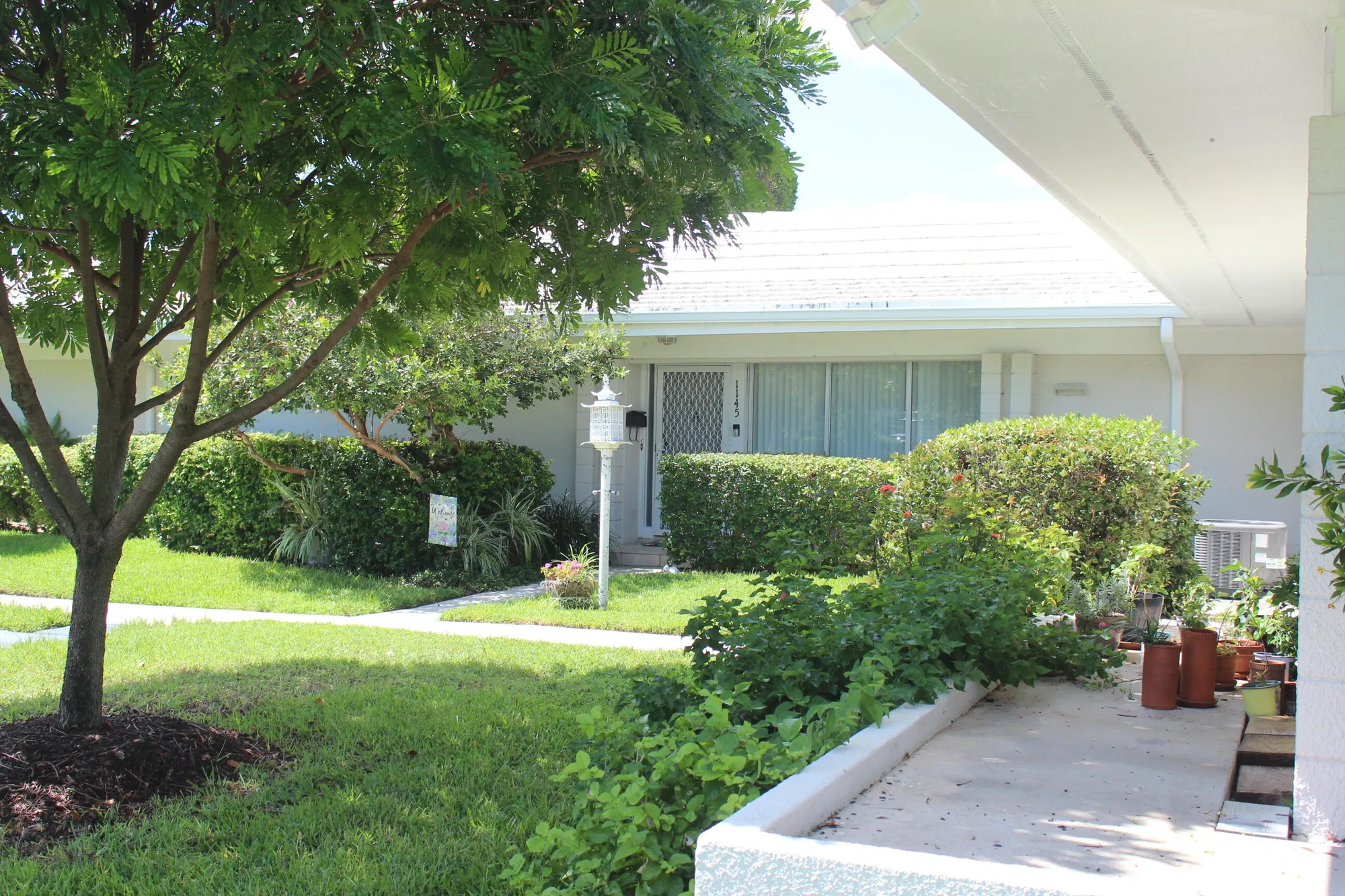 Property Slideshow image 6 of 13 | 1145 sugar sands blvd, Riviera Beach, FL, 33404