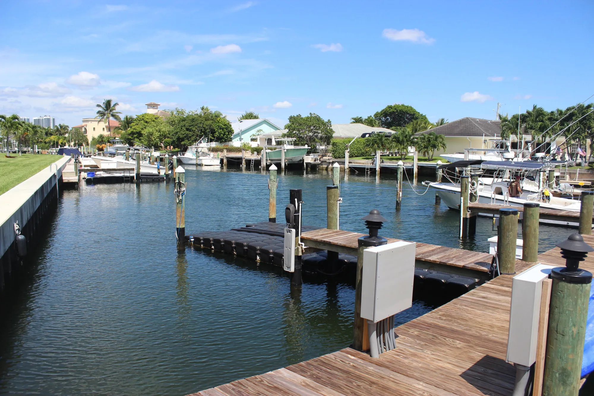 Property Slideshow image 10 of 13 | 1145 sugar sands blvd, Riviera Beach, FL, 33404