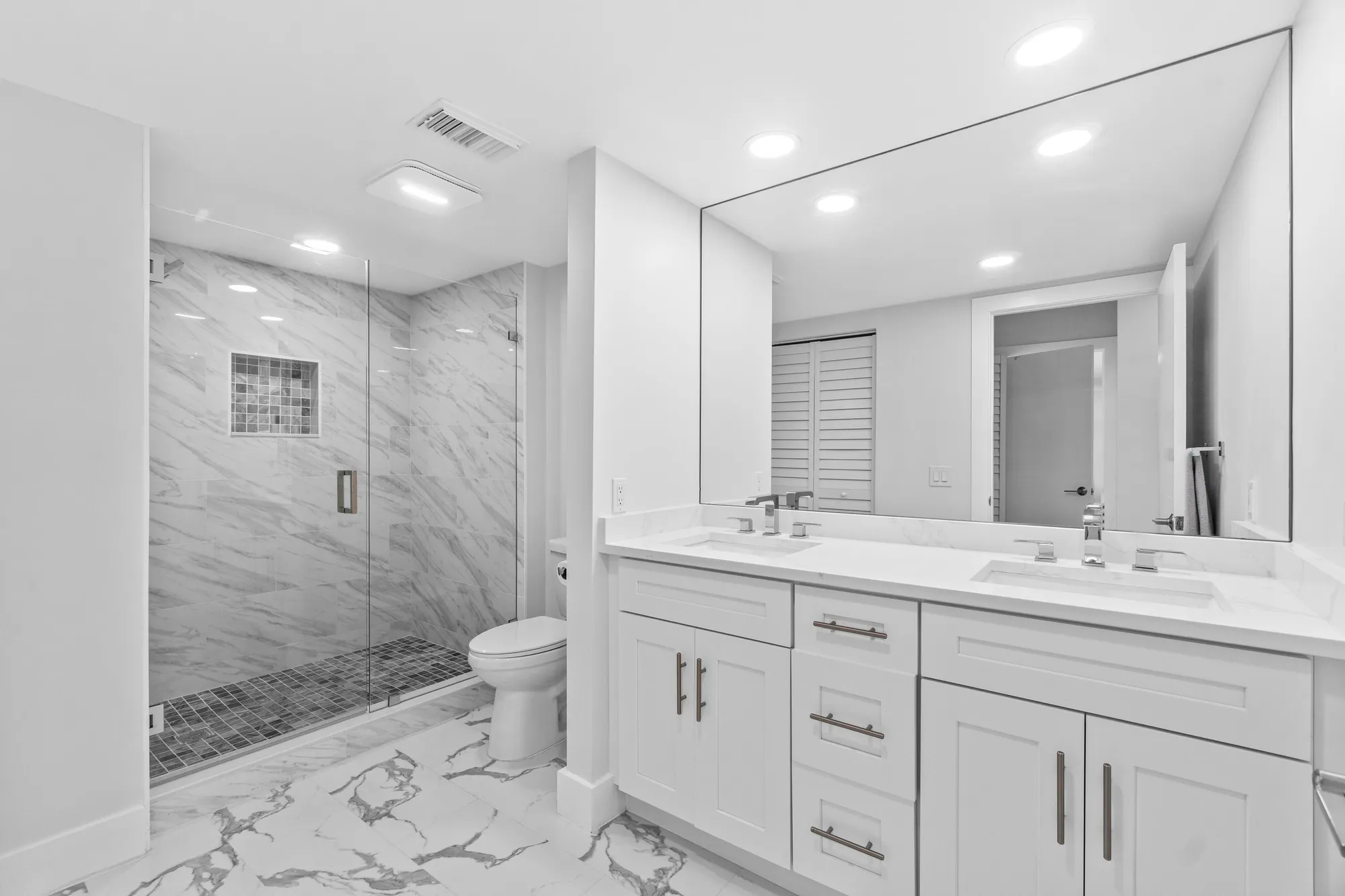 Property Slideshow image 19 of 70 | 6 stratford dr d, Boynton Beach, FL, 33436