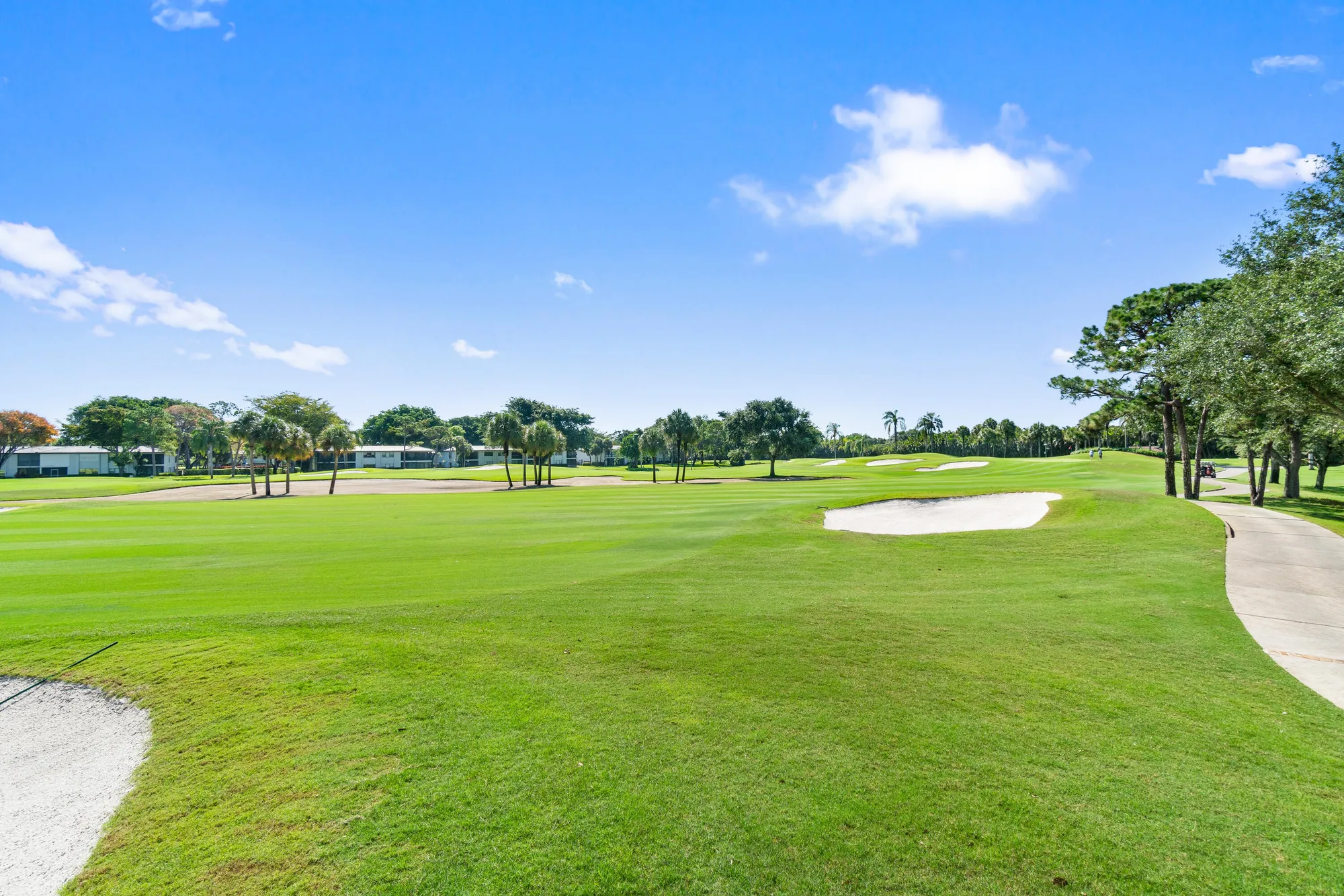Property Slideshow image 29 of 70 | 6 stratford dr d, Boynton Beach, FL, 33436