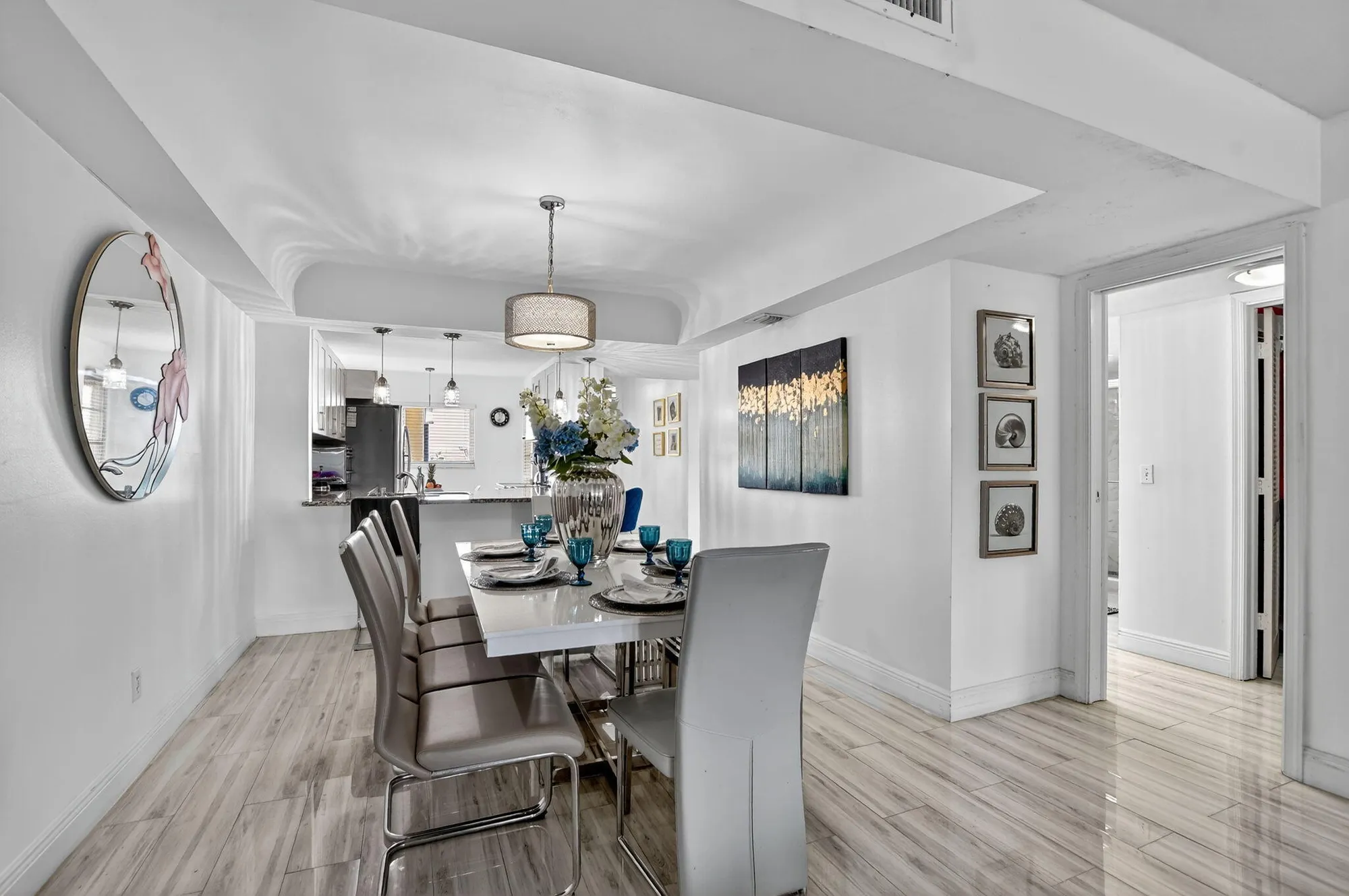 Property Slideshow image 11 of 30 | 23277 barwood ln 403, Boca Raton, FL, 33428