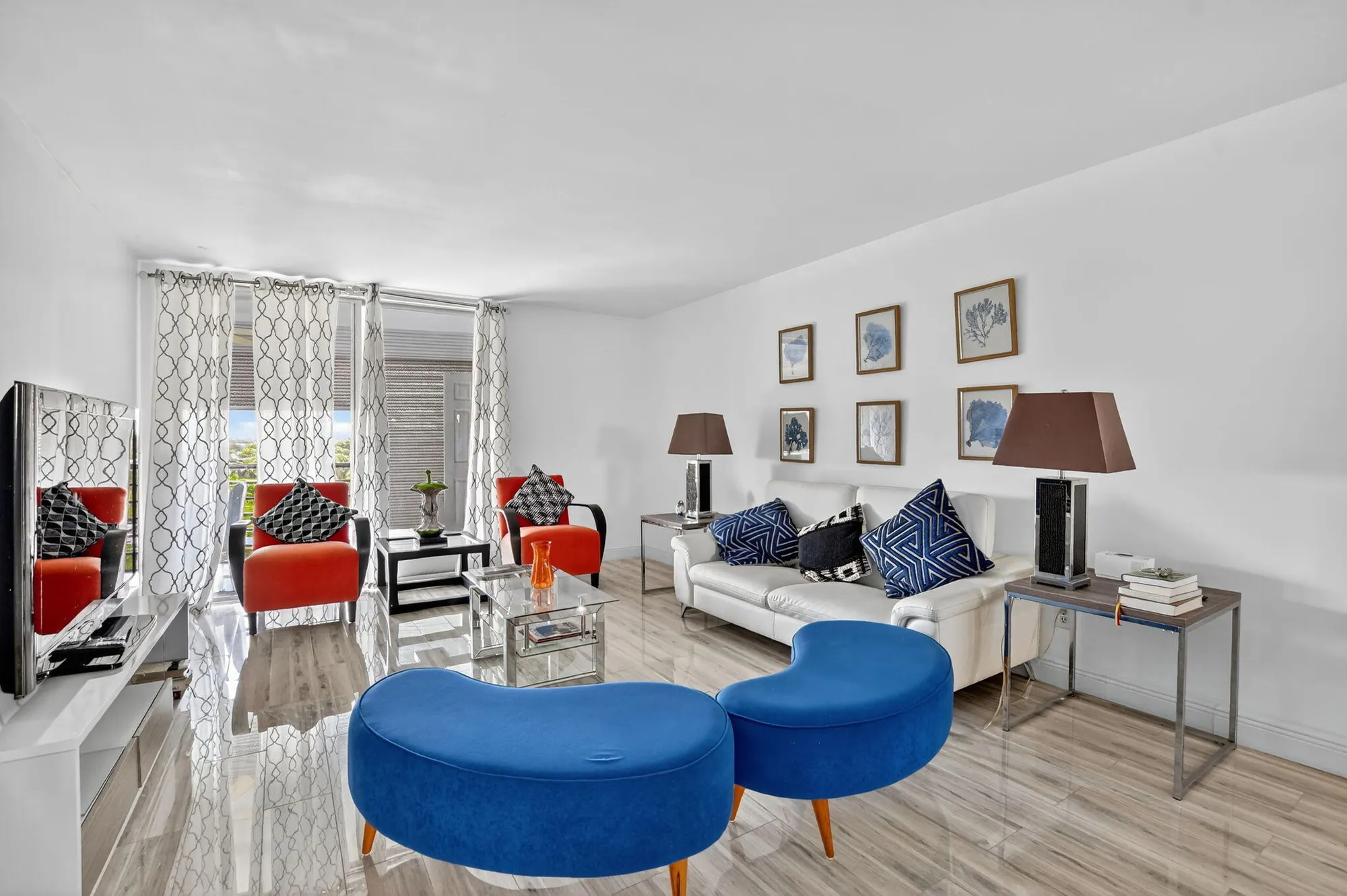 Property Slideshow image 13 of 30 | 23277 barwood ln 403, Boca Raton, FL, 33428