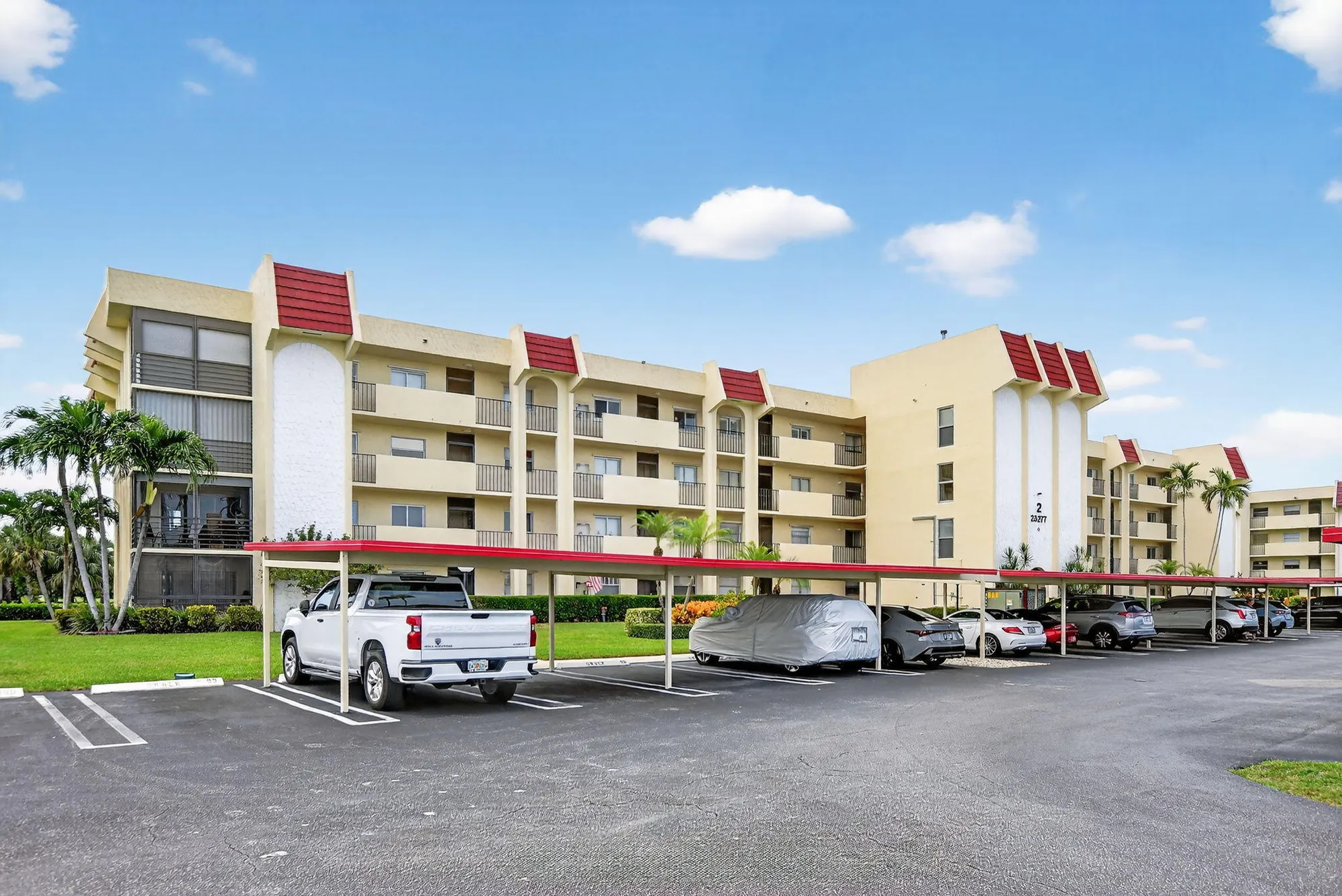 Property Slideshow image 27 of 30 | 23277 barwood ln 403, Boca Raton, FL, 33428