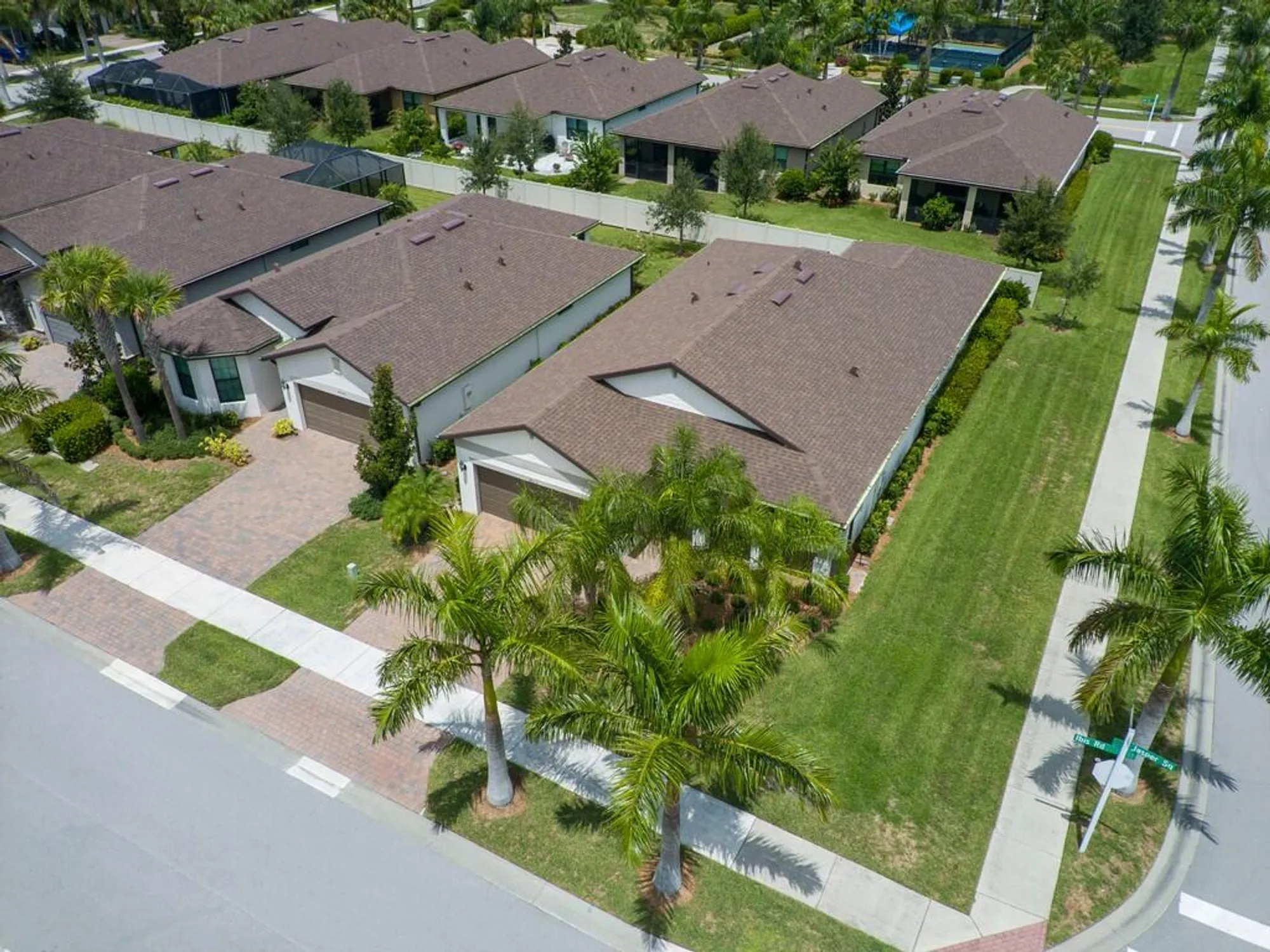 Property Slideshow image 5 of 42 | 4610 ibis rd, Vero Beach, FL, 32967