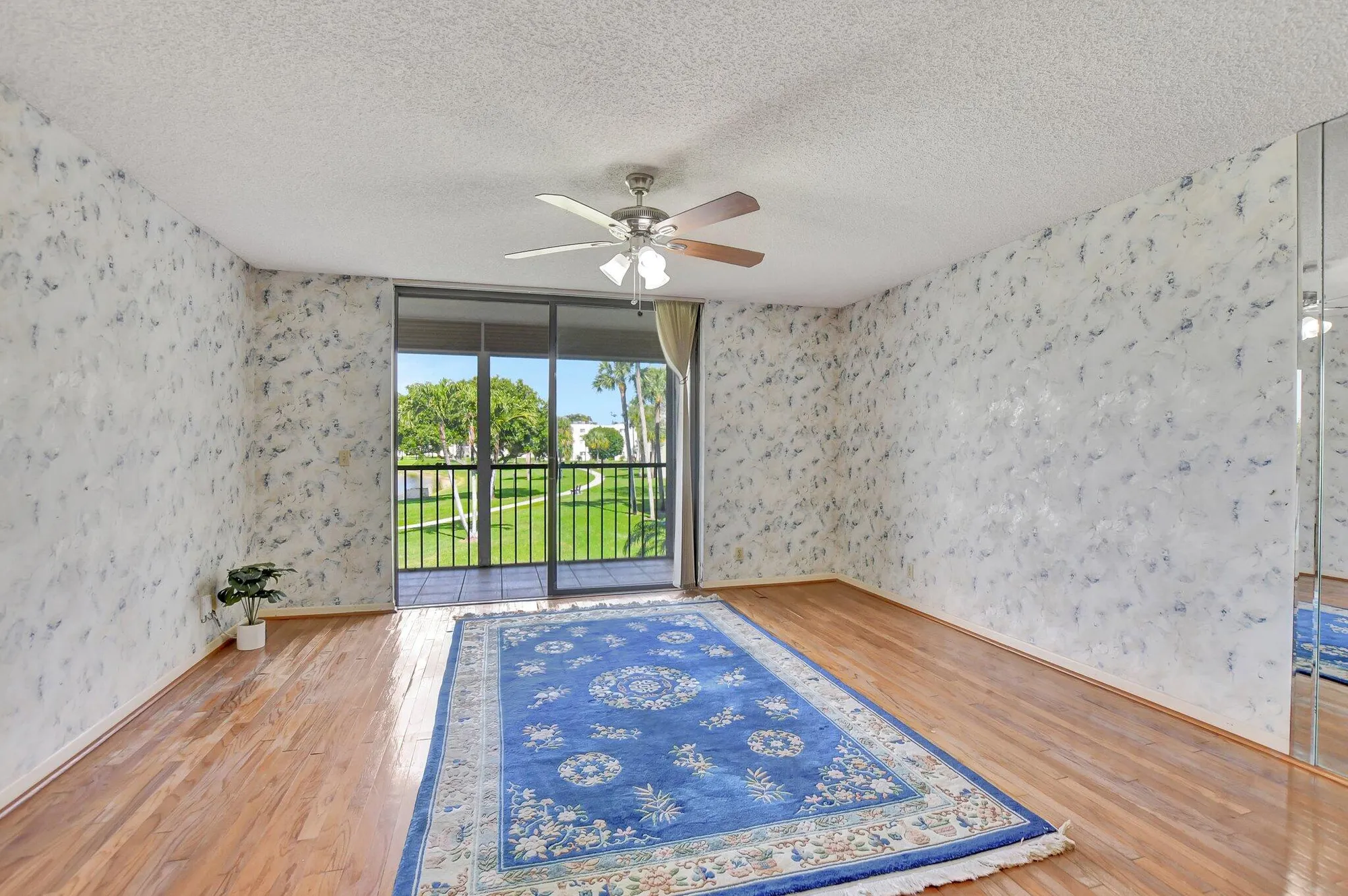 Property Slideshow image 6 of 49 | 5340 las verdes cir 208, Delray Beach, FL, 33484