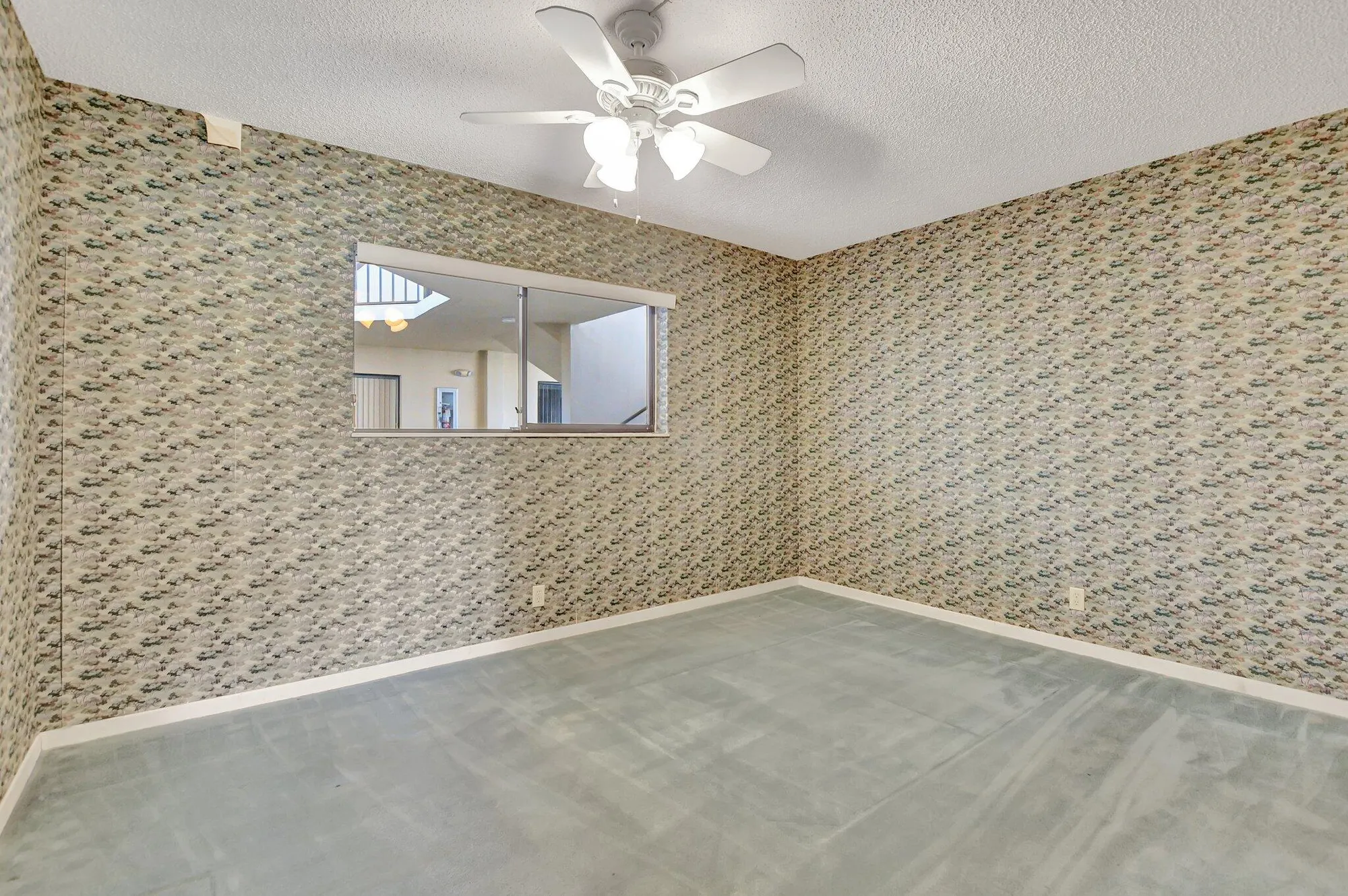 Property Slideshow image 18 of 49 | 5340 las verdes cir 208, Delray Beach, FL, 33484