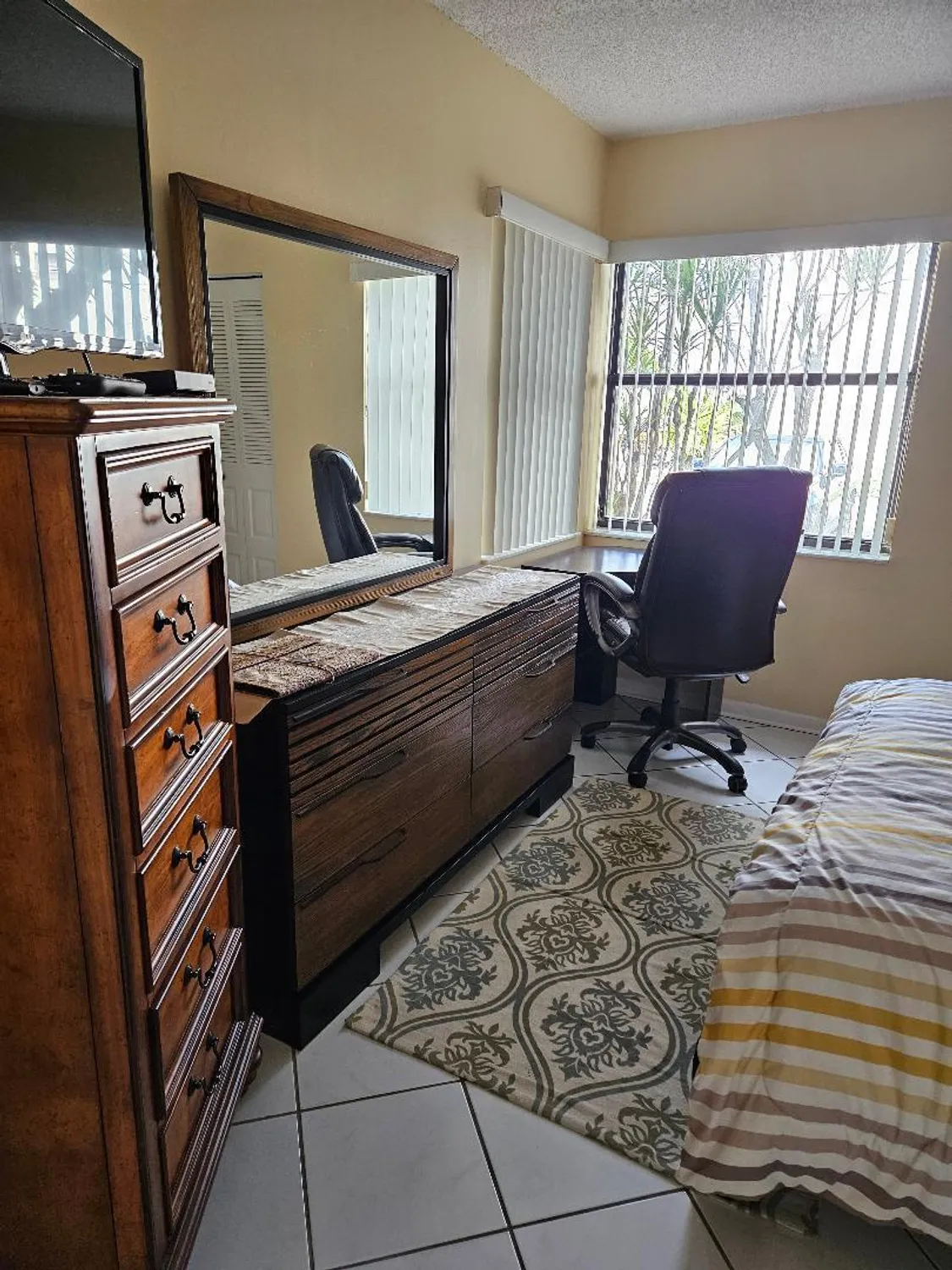 Property Slideshow image 13 of 16 | 7706 tahiti ln 103, Lake Worth, FL, 33467