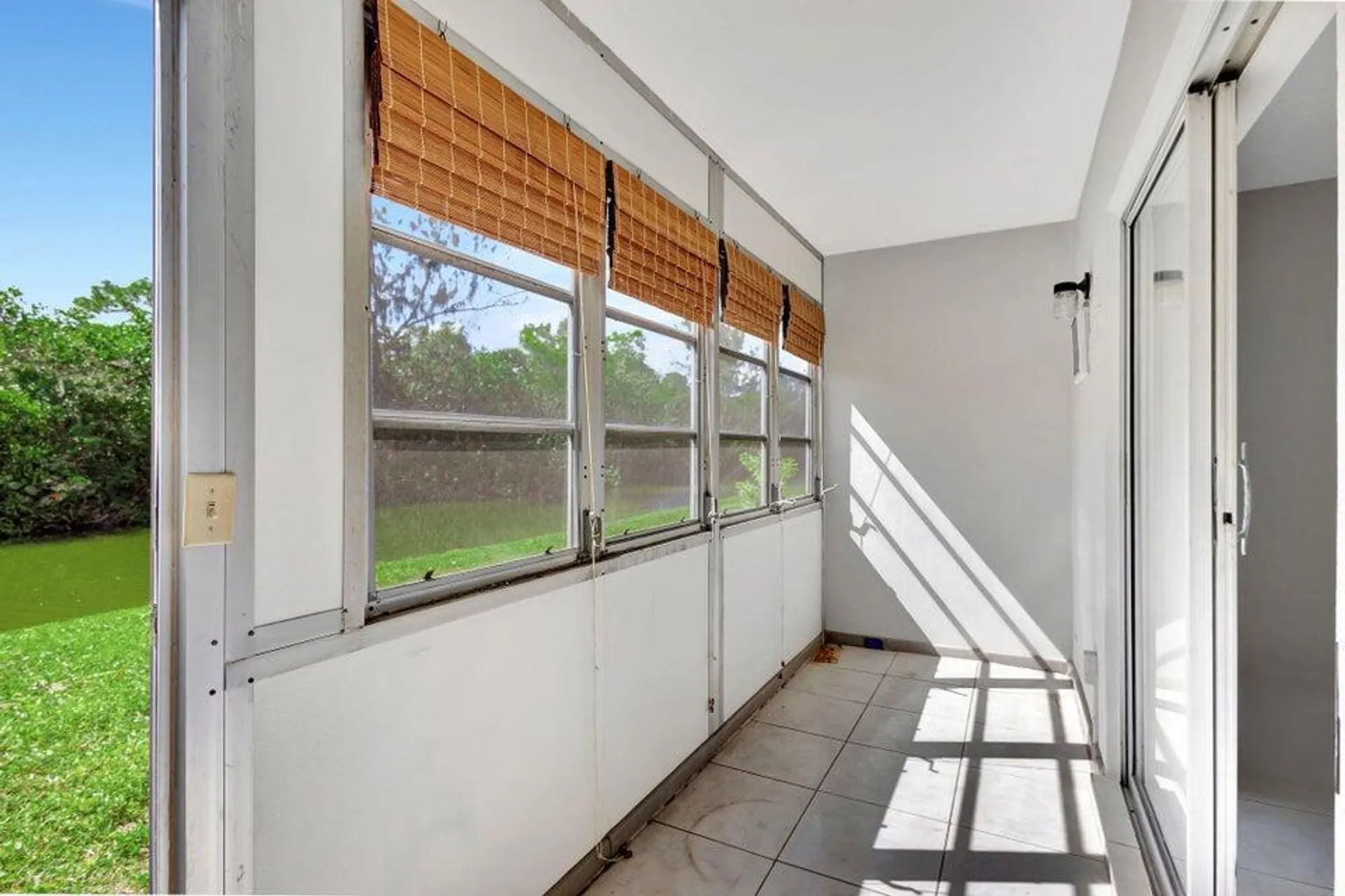 Property Slideshow image 22 of 34 | 27 camden b, West Palm Beach, FL, 33417