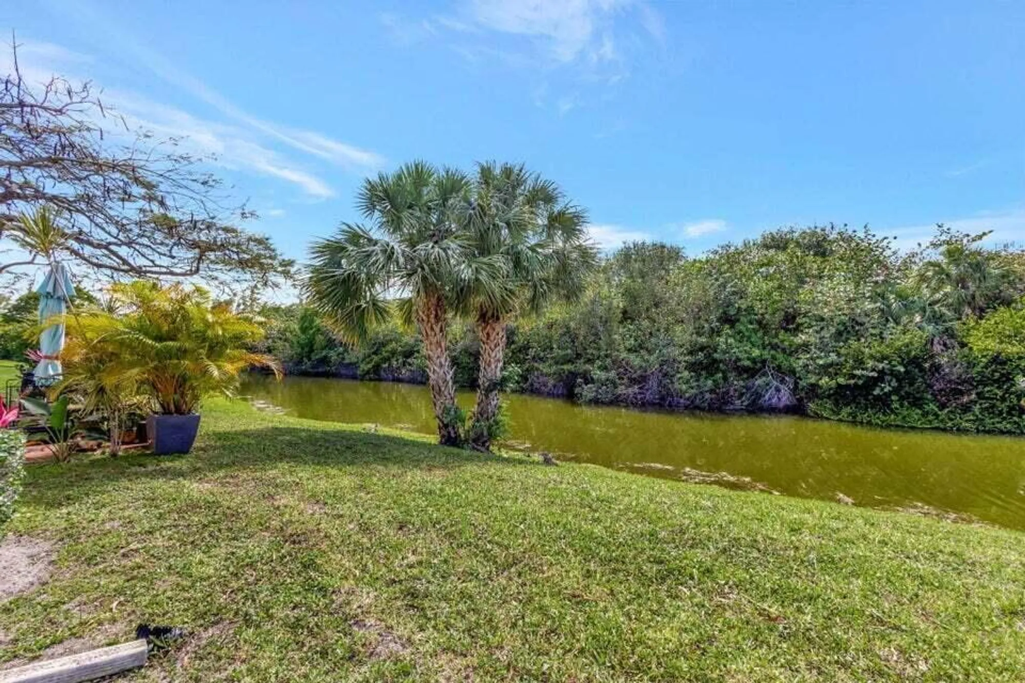 Property Slideshow image 23 of 34 | 27 camden b, West Palm Beach, FL, 33417