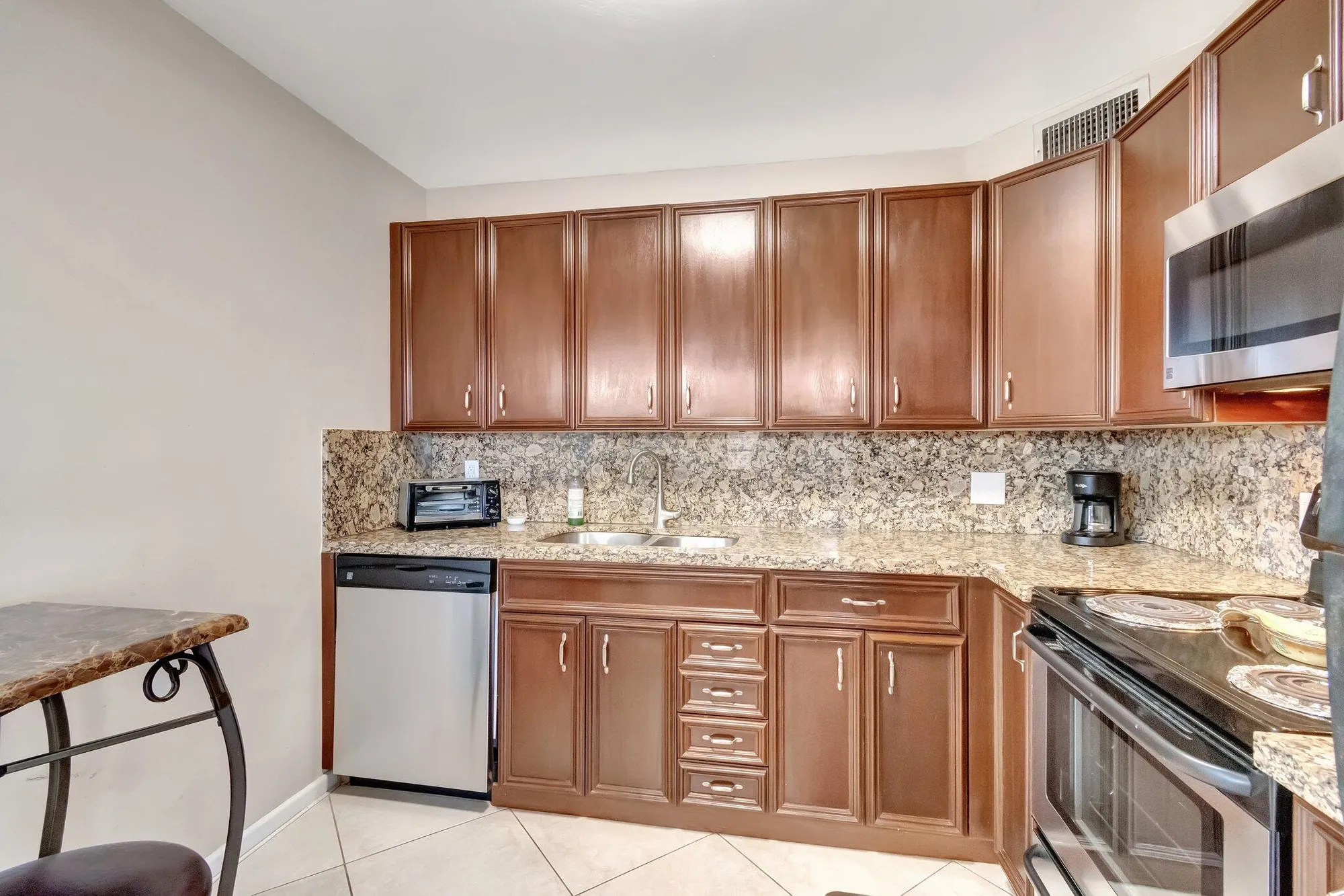Property Slideshow image 16 of 88 | 4049 wolverton c c, Boca Raton, FL, 33434
