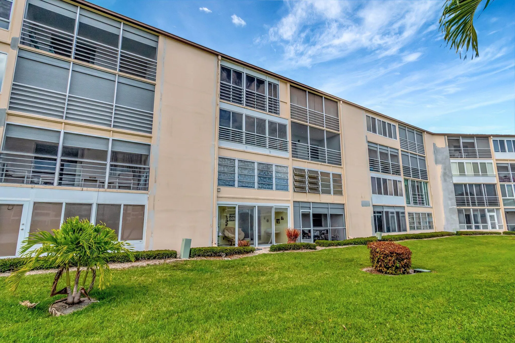 Property Slideshow image 40 of 88 | 4049 wolverton c c, Boca Raton, FL, 33434