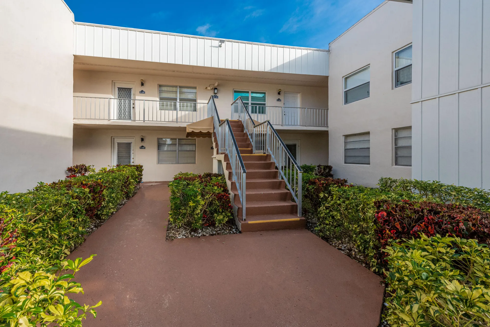 Property Slideshow image 21 of 22 | 108 normandy ln c, Delray Beach, FL, 33484