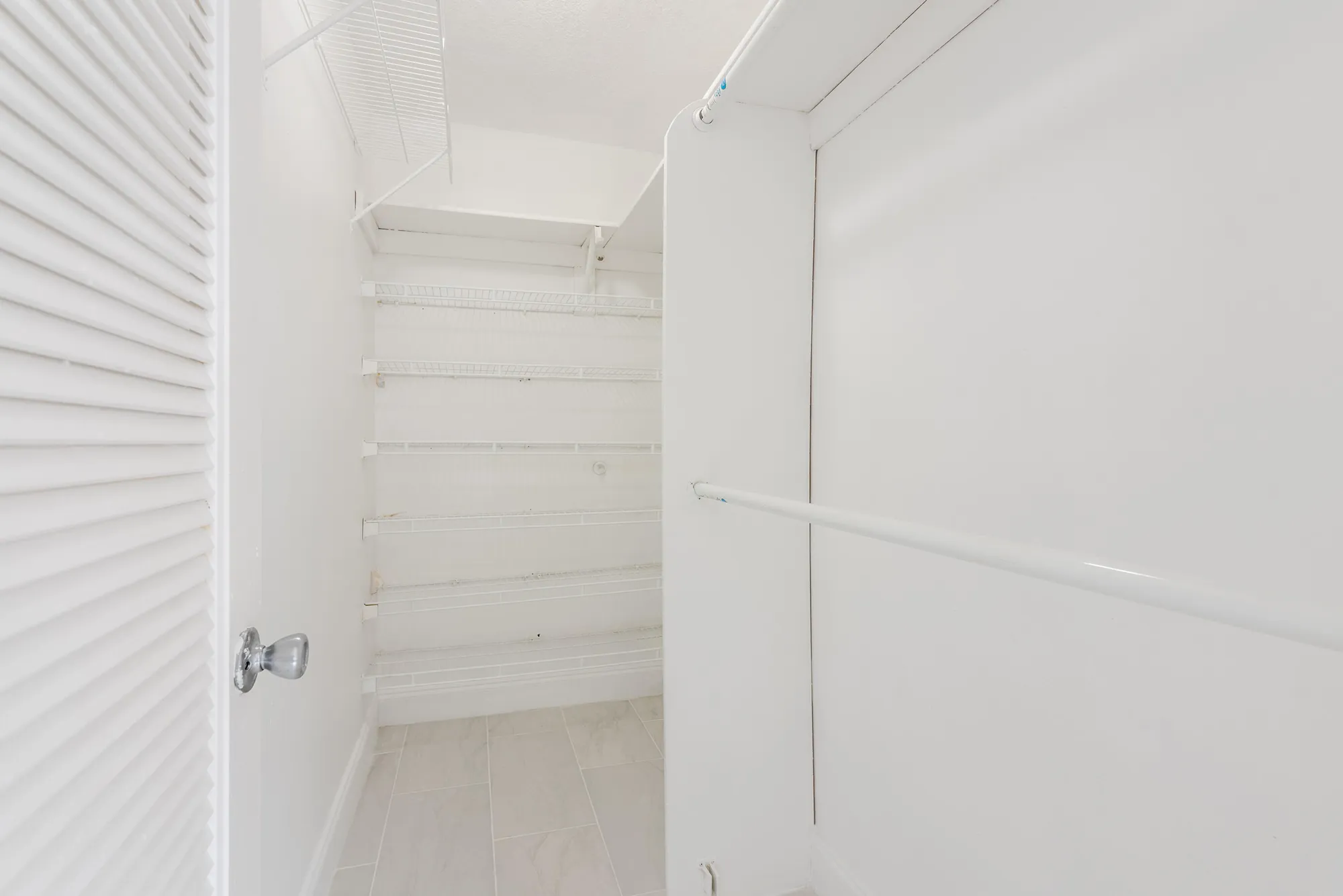 Property Slideshow image 13 of 22 | 108 normandy ln c, Delray Beach, FL, 33484