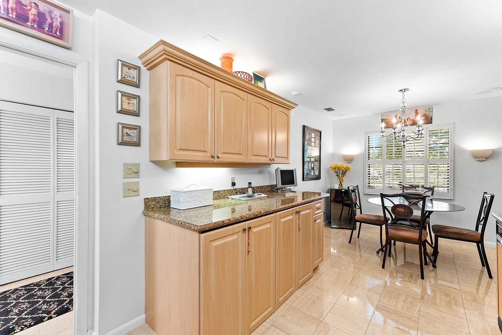 Property Slideshow image 11 of 56 | 27 eastgate dr b, Boynton Beach, FL, 33436
