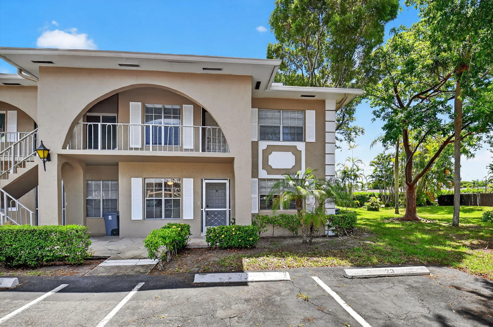 Property Slideshow image 1 of 27 | 13682 via flora d, Delray Beach, FL, 33484