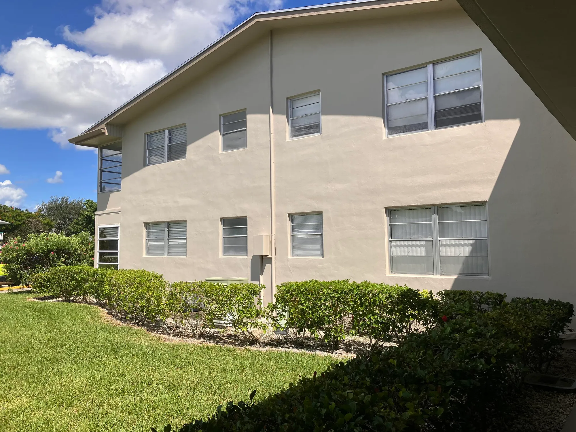 Property Slideshow image 21 of 26 | 285 northampton o, West Palm Beach, FL, 33417