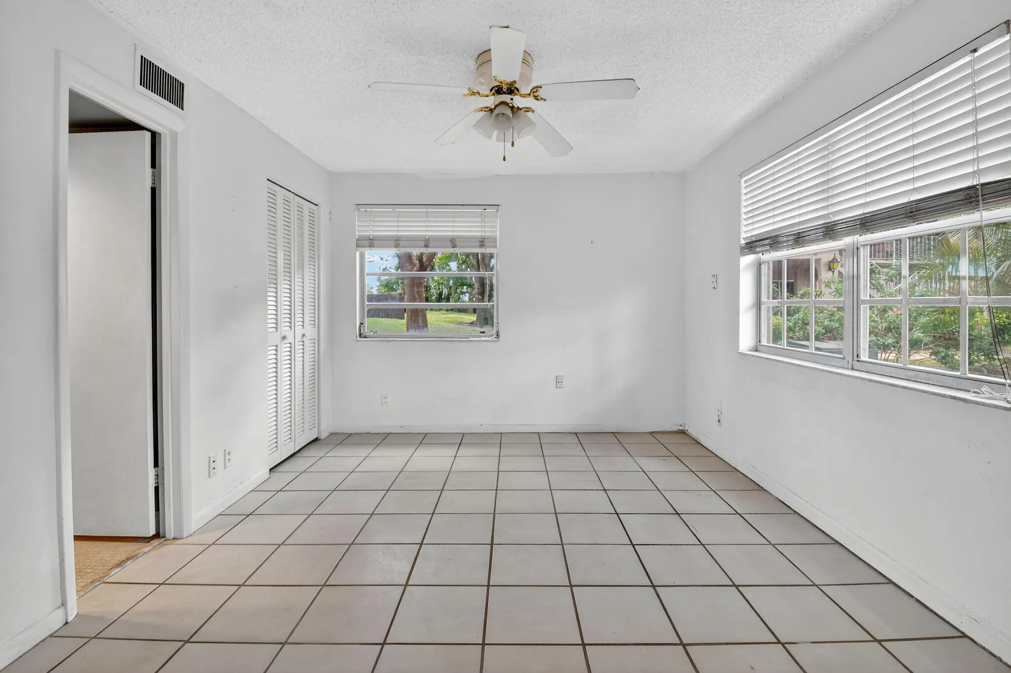 Property Slideshow image 17 of 27 | 13682 via flora d, Delray Beach, FL, 33484