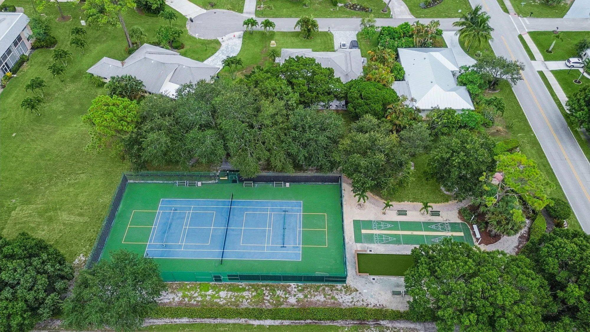 Property Slideshow image 21 of 24 | 9480 se little club way n, Jupiter, FL, 33469
