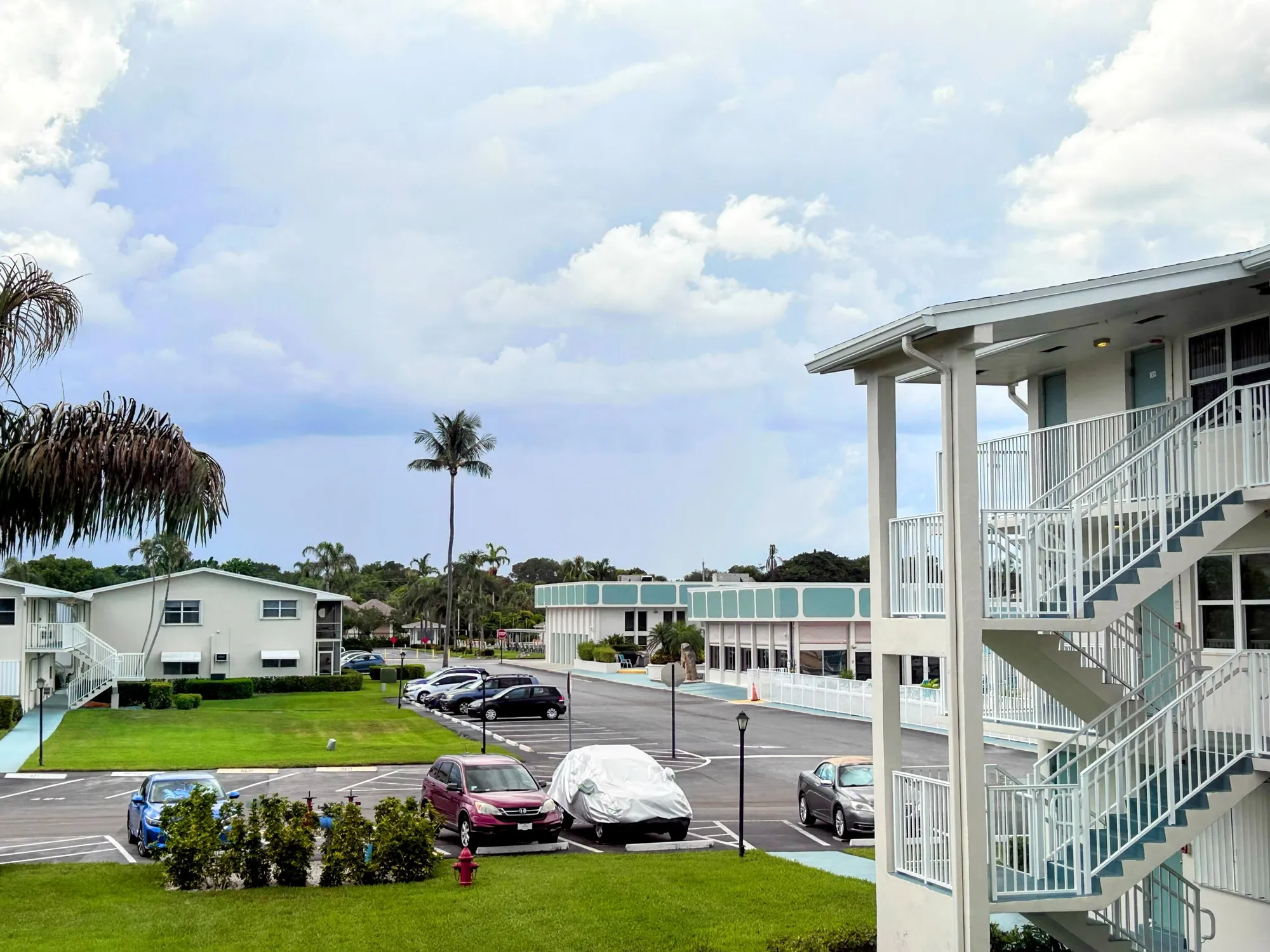 Property Slideshow image 2 of 61 | 530 horizons 205, Boynton Beach, FL, 33435