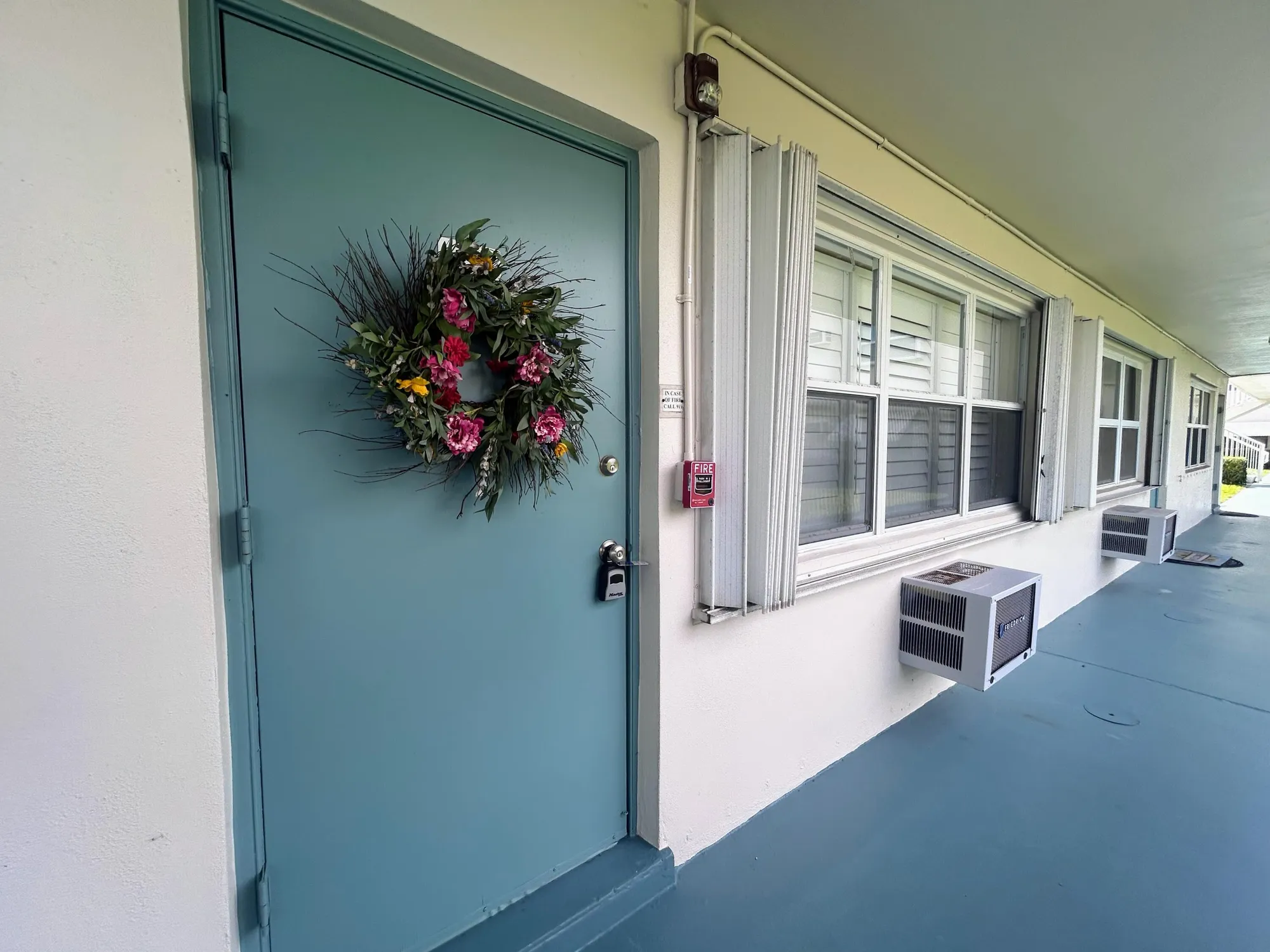 Property Slideshow image 1 of 57 | 200 horizons 111, Boynton Beach, FL, 33435