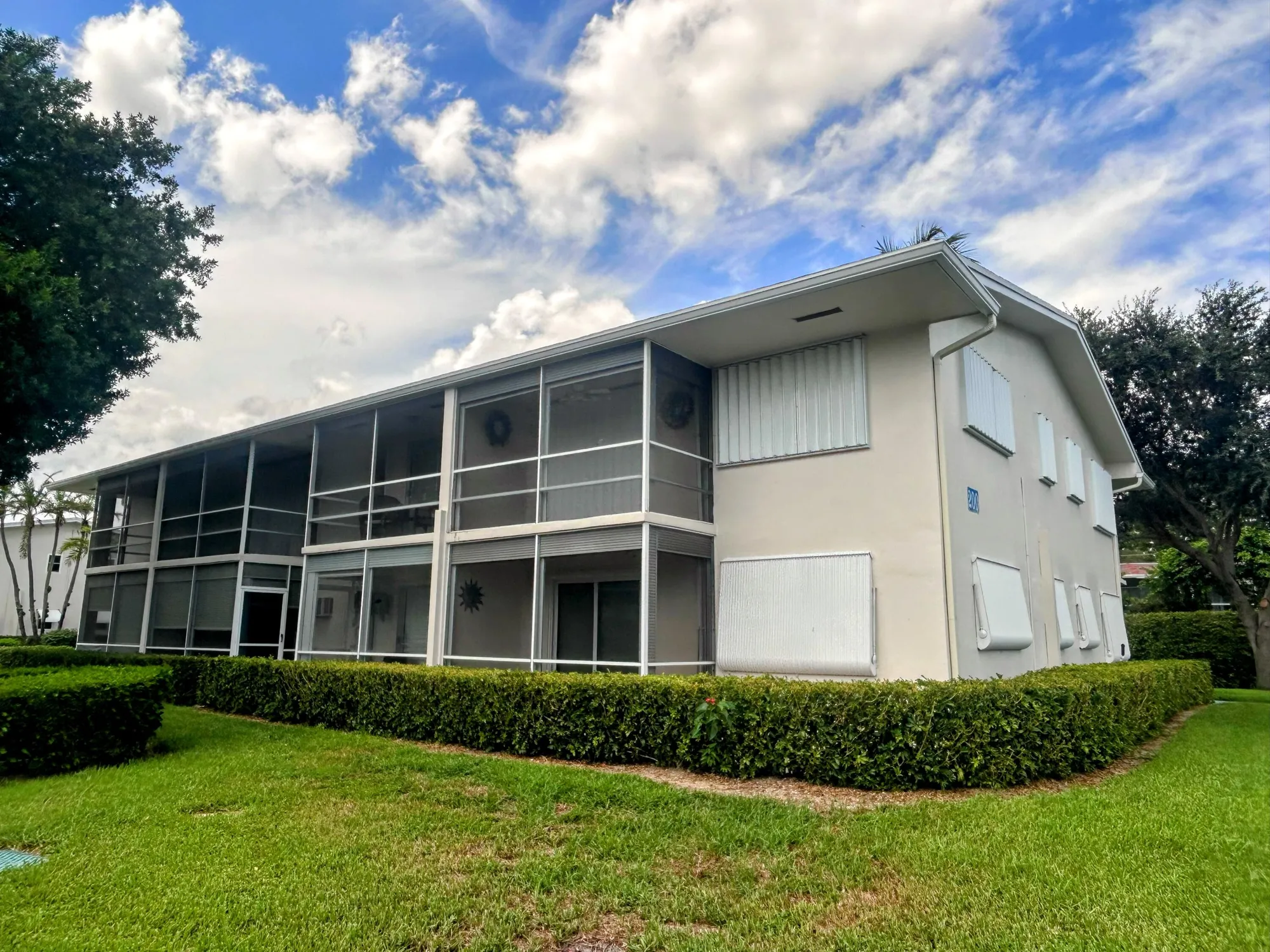 Property Slideshow image 23 of 57 | 200 horizons 111, Boynton Beach, FL, 33435